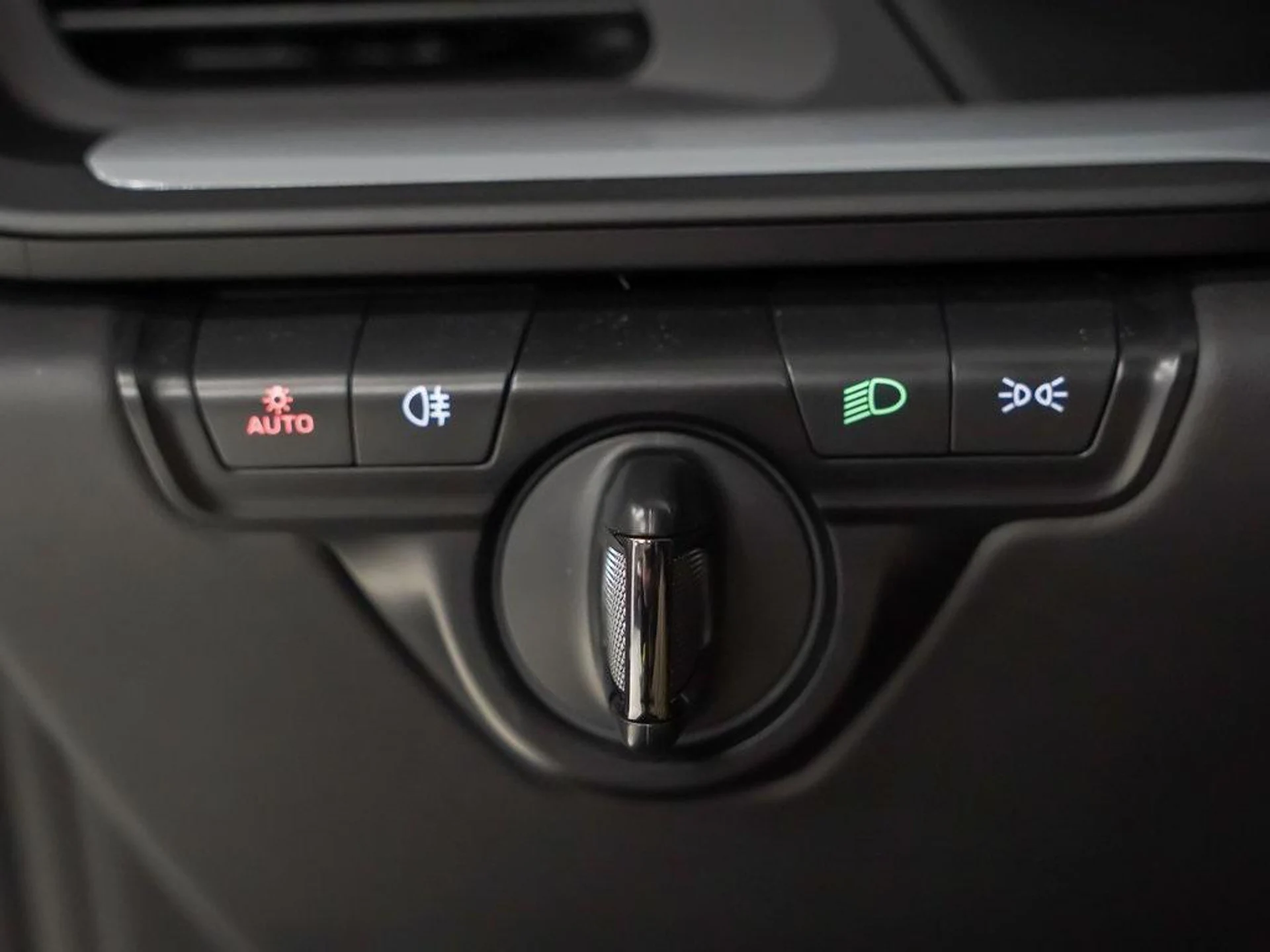 mph021_3067168545_t_RB_Li1zlvuu_GY_Bq1_Qa50_Pfow42_U_ade735a575