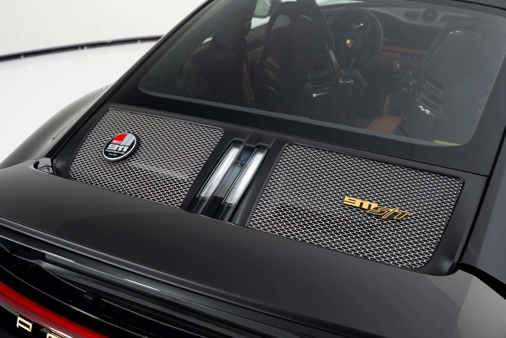 mph021_306893239_Used_2024_Porsche_911_ST_1764024910_e3b422ba7b