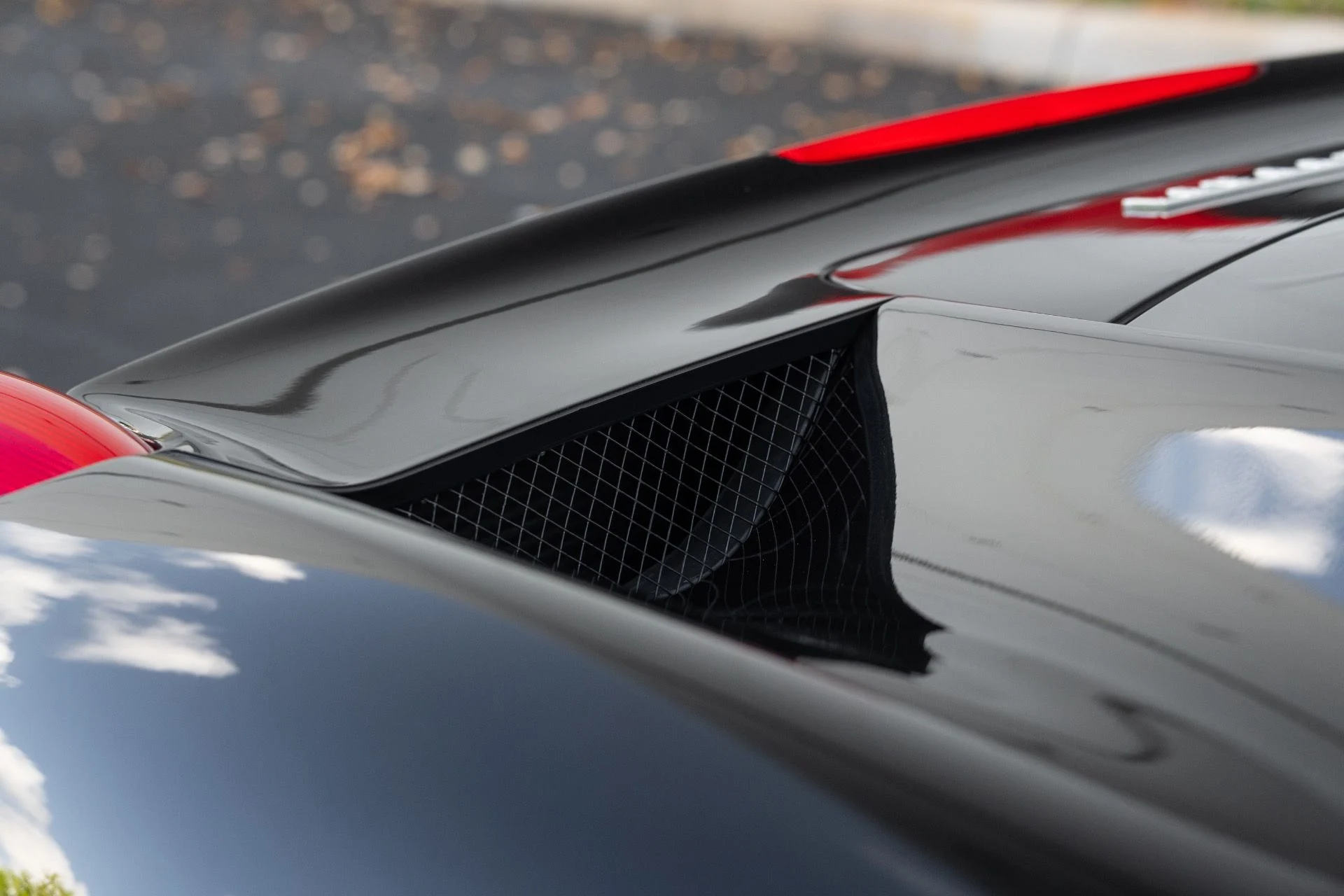 mph021_3069963339_Used_2013_Ferrari_458_Italia_1773252812_775f659055