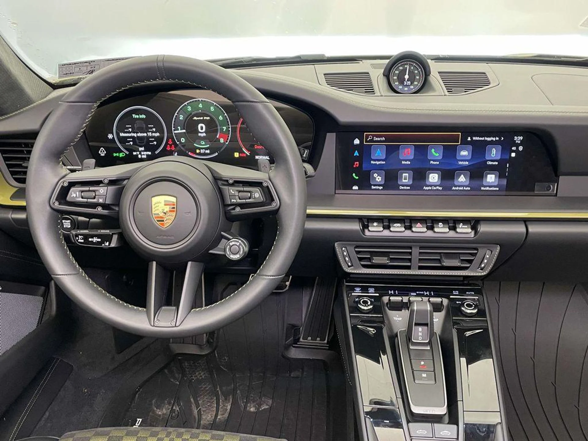 mph021_3072346803_u_PT_3xu_E_Jll8zp_B_Uir_Dg0z4b_ORIY_9c709736d6