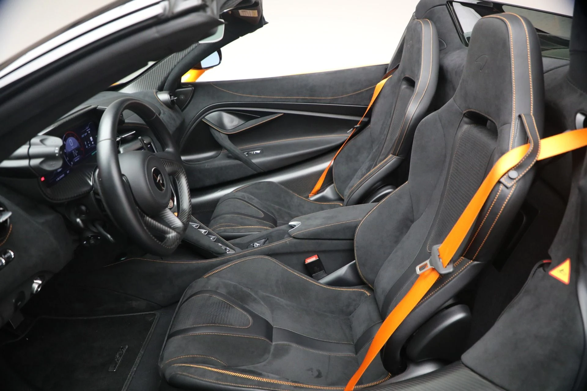 mph021_3072990179_Used_2025_Mc_Laren_750_S_Spider_Performance_7df418d451