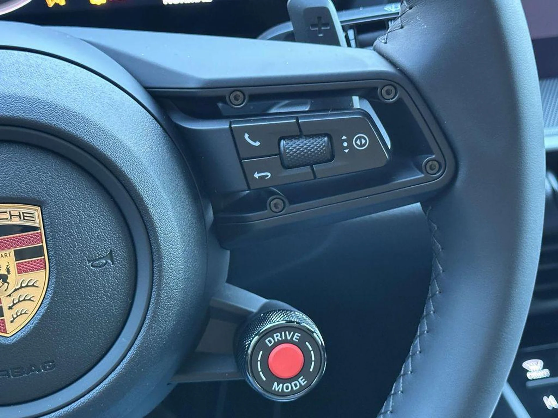 mph021_3074125386_5_HL_O9qz_Pe_Lp3_Yq_L_Se_RBB_Zp_T1_WA_f08ff715f2