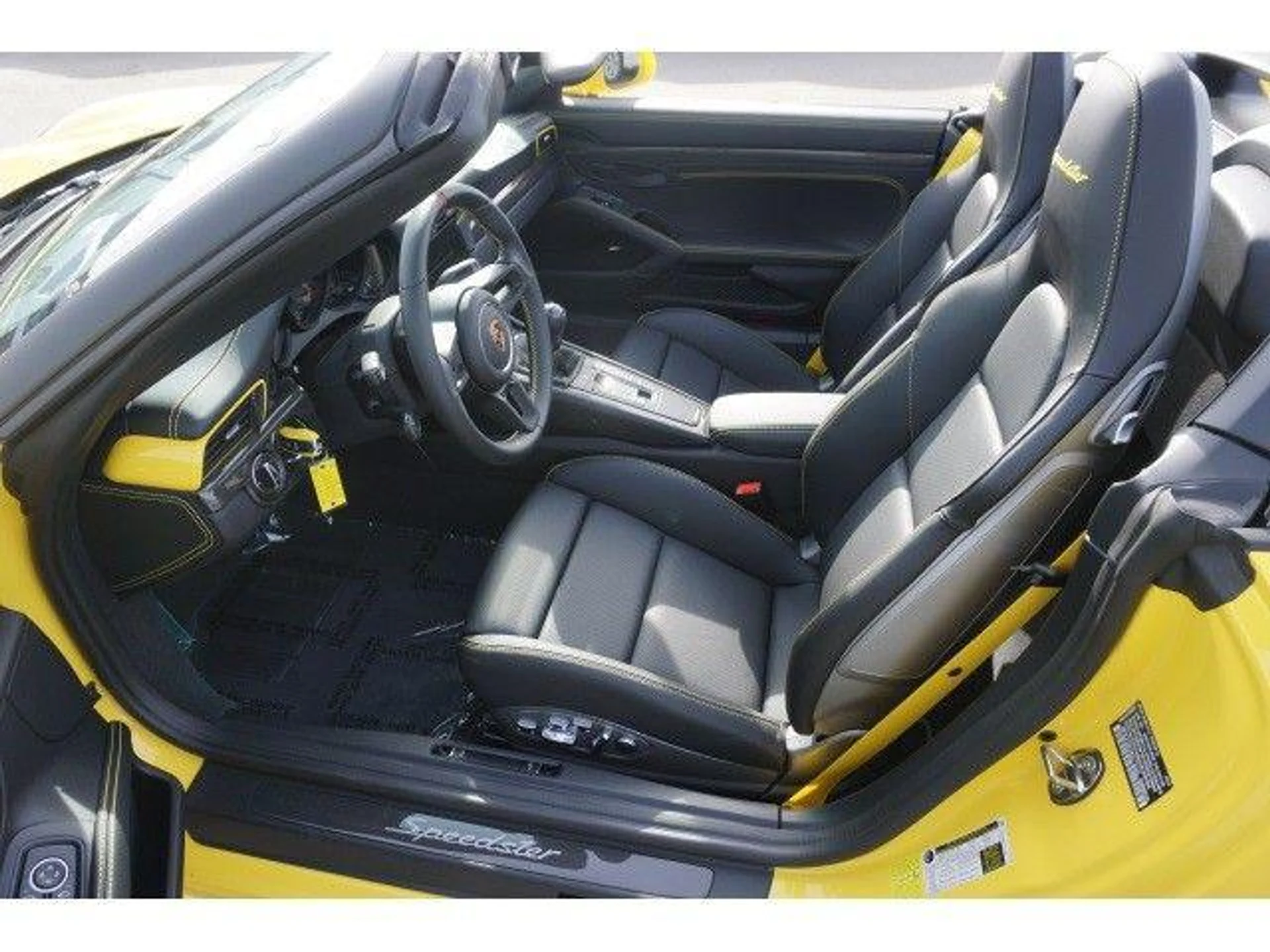 mph021_3075152044_5hx_Yn6_I9x_V8_Ctnfi_Sut_Cy_Nw_Ci8_eb6b42be02