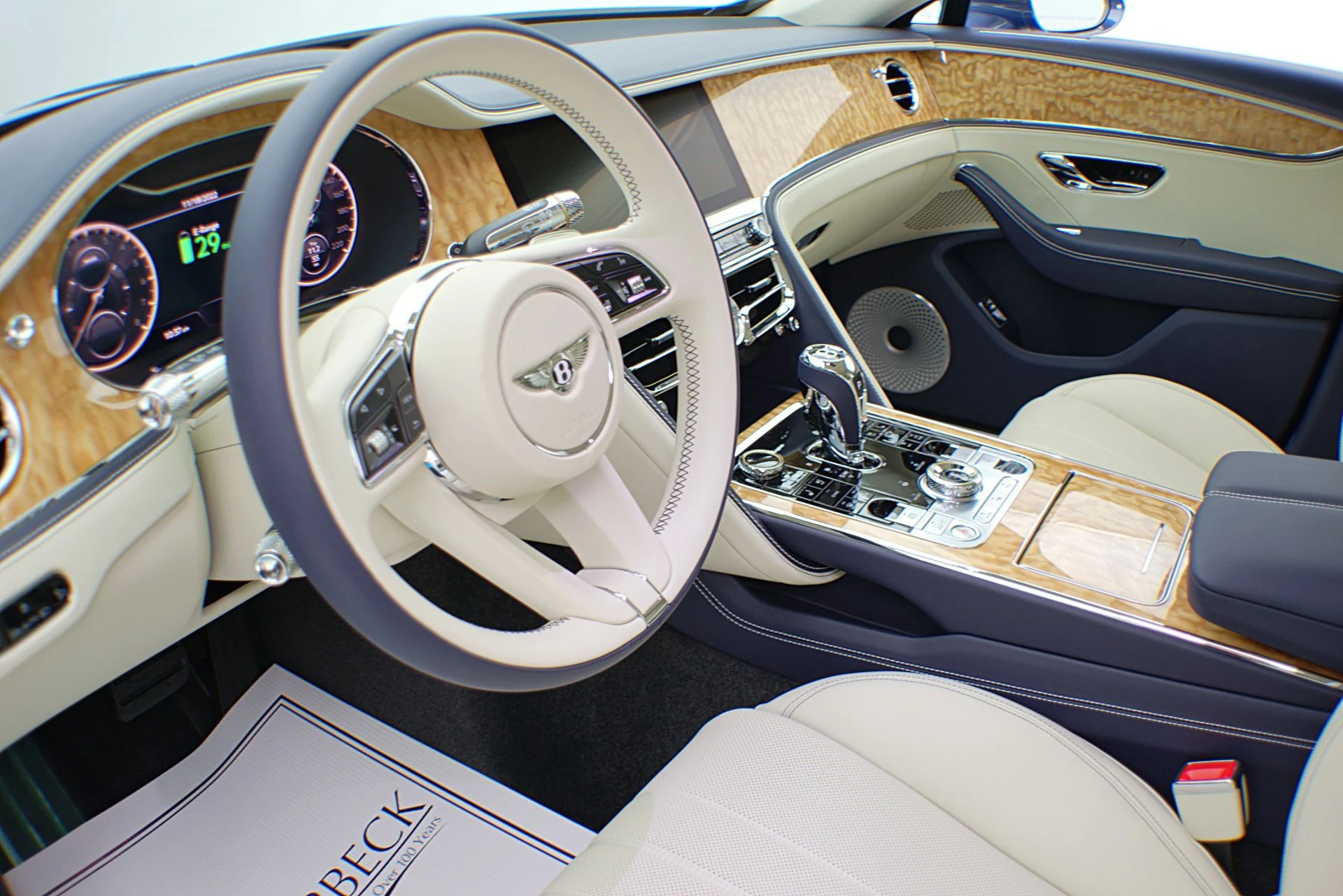 mph021_3078001965_Used_2022_Bentley_Flying_Spur_Hybrid_2bec59ba9a