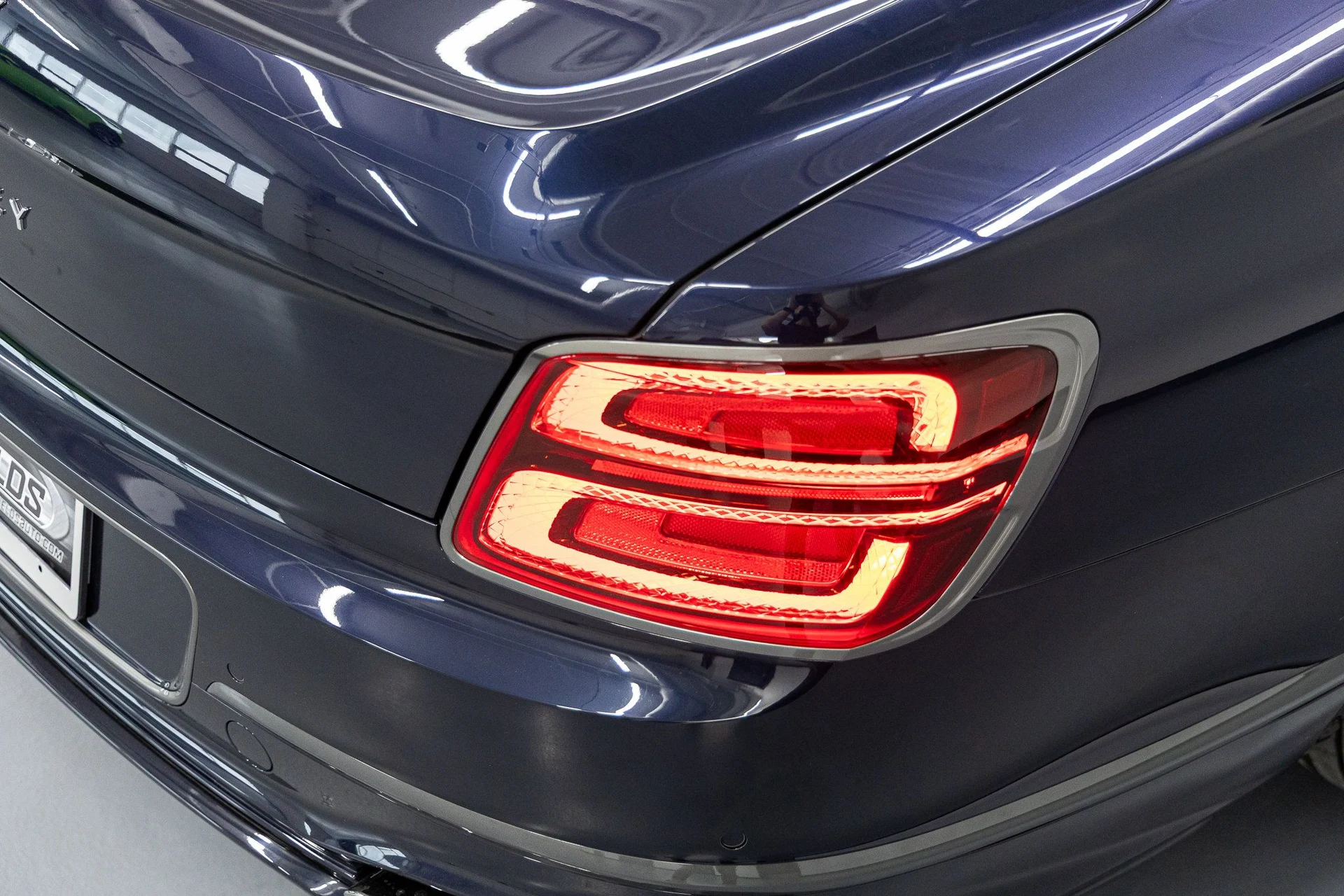 mph021_3079545301_4996c42f0e7cb31b3ef945e8f2d97126x_8faa75764d