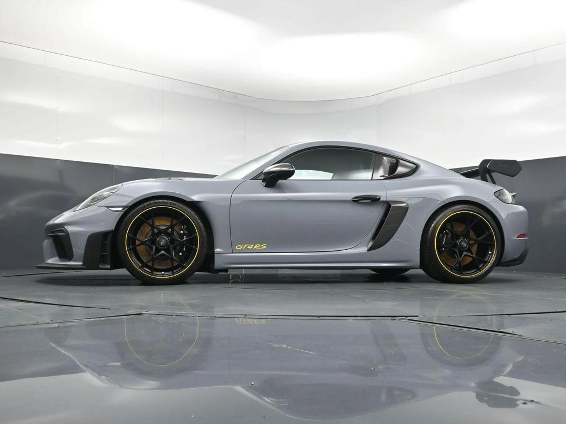 mph021_3080722958_of_Iz4_U6o_L_In_Mr_Yj_DDI_8_YGO_5_Tj_A0_e4b2ac2dc9