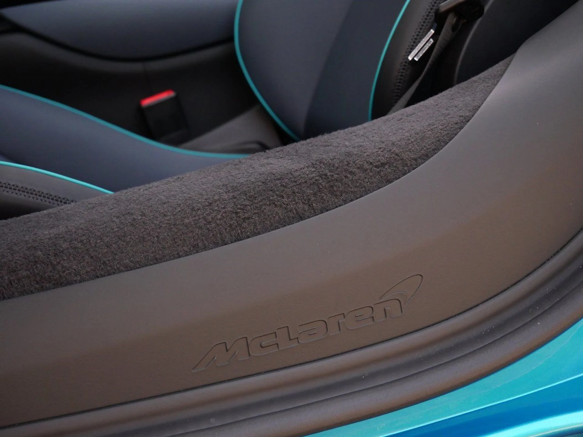 mph021_3080871368_a67a54045cb1a66965355164e1d0fa5fx_7bd10dba3b