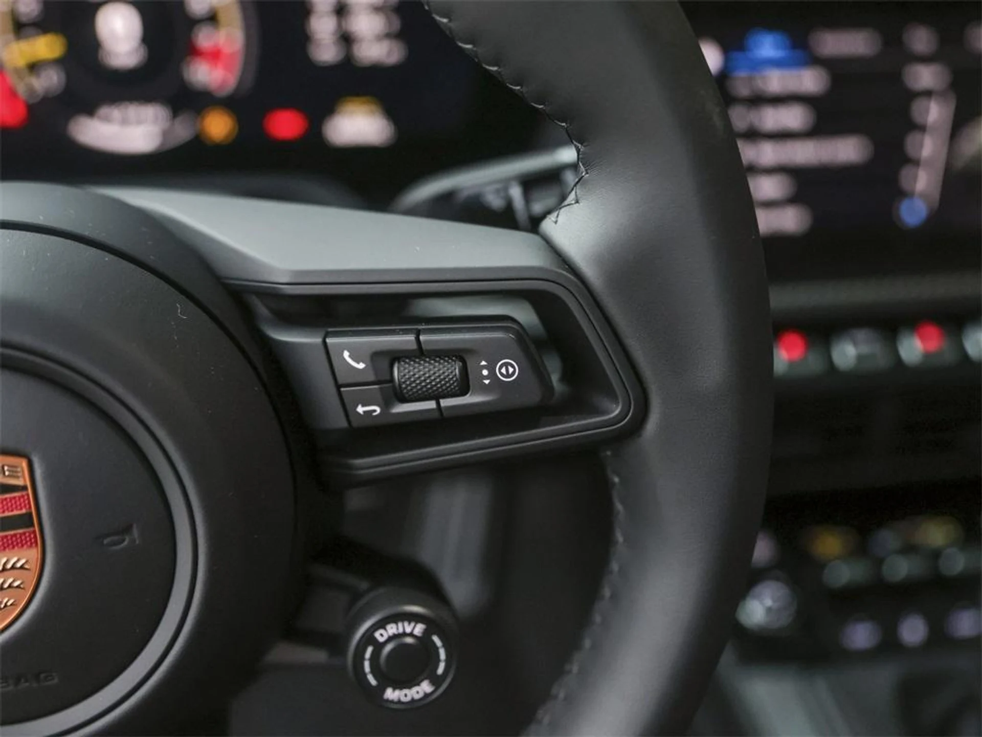 mph021_3082024178_w_MVG_Iud_D_mk_LQIOI_Zr_O_Na_IN_88_Do_88b3d08113