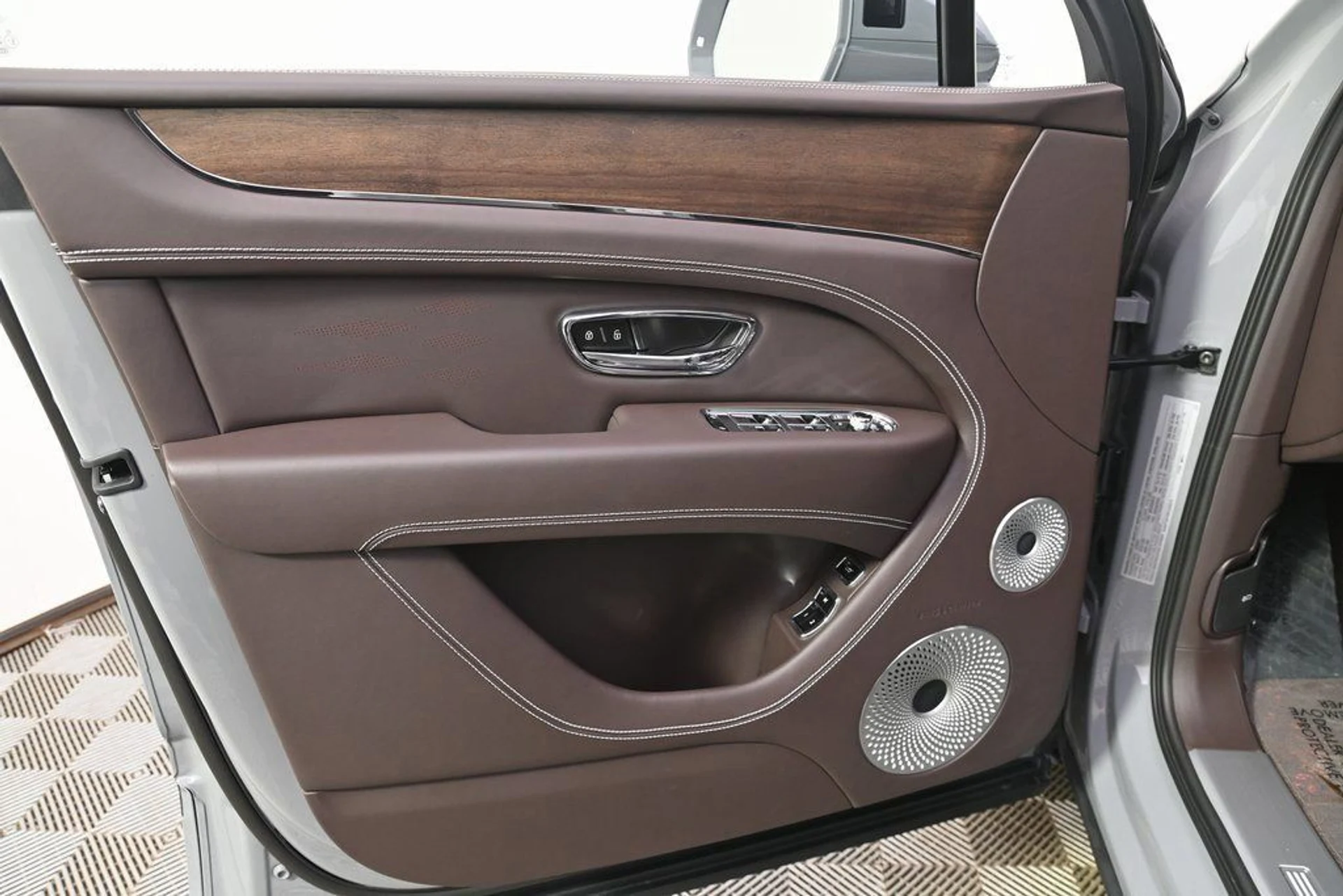 mph021_3086611741_43bfe1cb065546208be5d4992afef997_1bb712882f