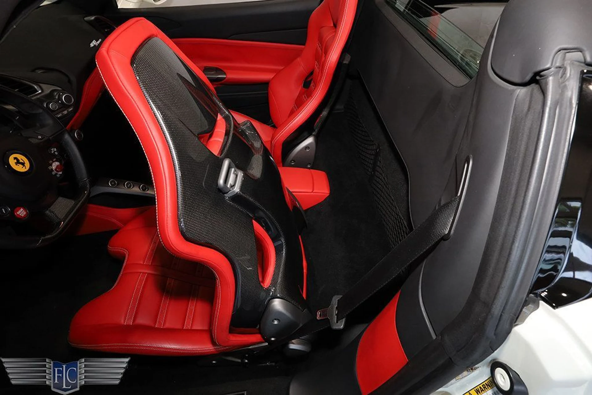 mph021_3090328219_used_2018_ferrari_488_spider_convertible_9689_23035381_22_1024_62a785a2cb