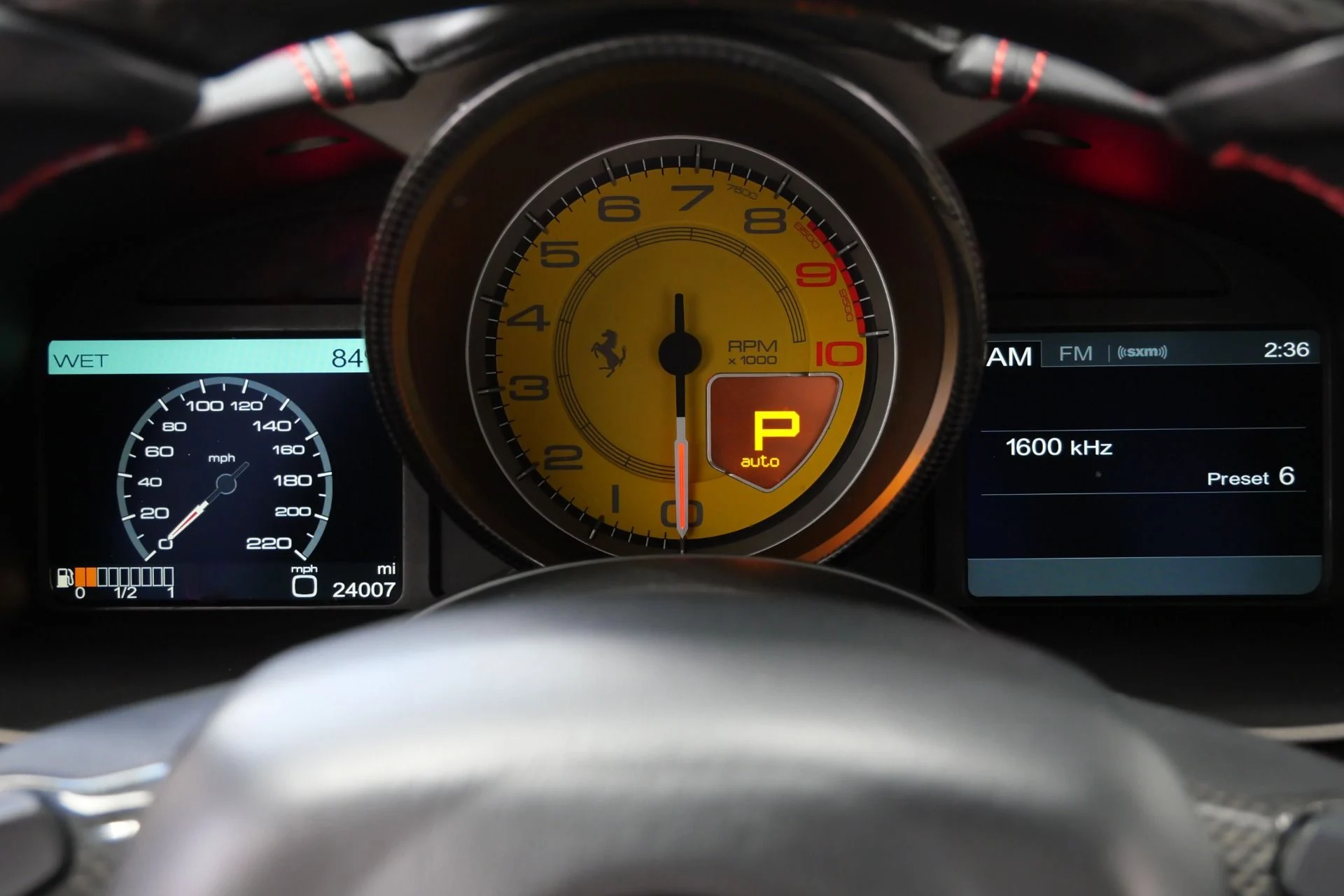 mph021_3102078750_Used_2015_Ferrari_F12berlinetta_Extensive_Interior_Carbon_Fiber_Diamond_Stitching_1790872038_61d4dc7103