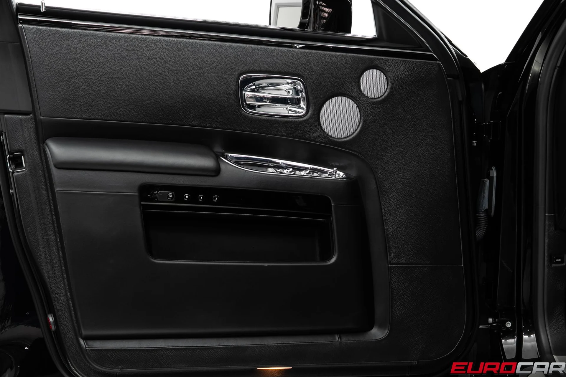 mph021_3106317287_c9635e62_a3b1_435e_83e8_b185a48a4b13_b103b1deeb