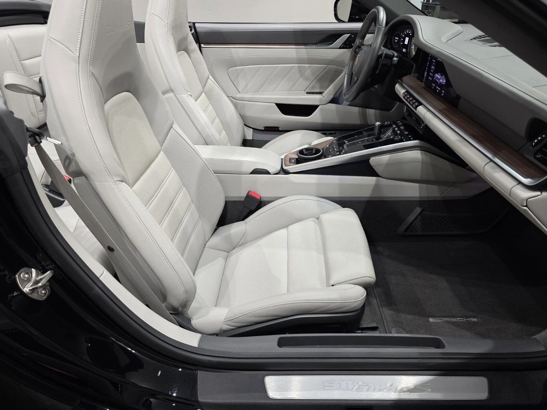 mph021_3106724847_32654db89b9adfbeb62e07d7d1e8d810_eb5362b738