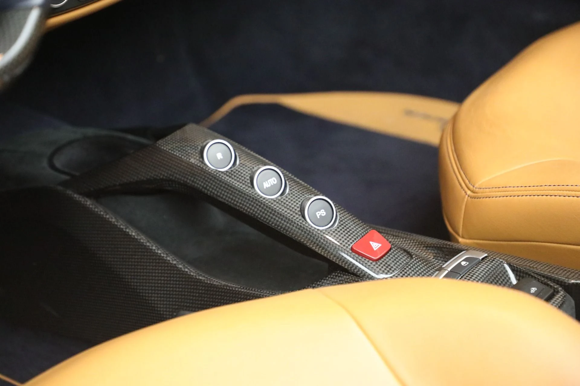 mph021_3108544019_Used_2017_Ferrari_488_Spider_1781020224_1cfc91793a