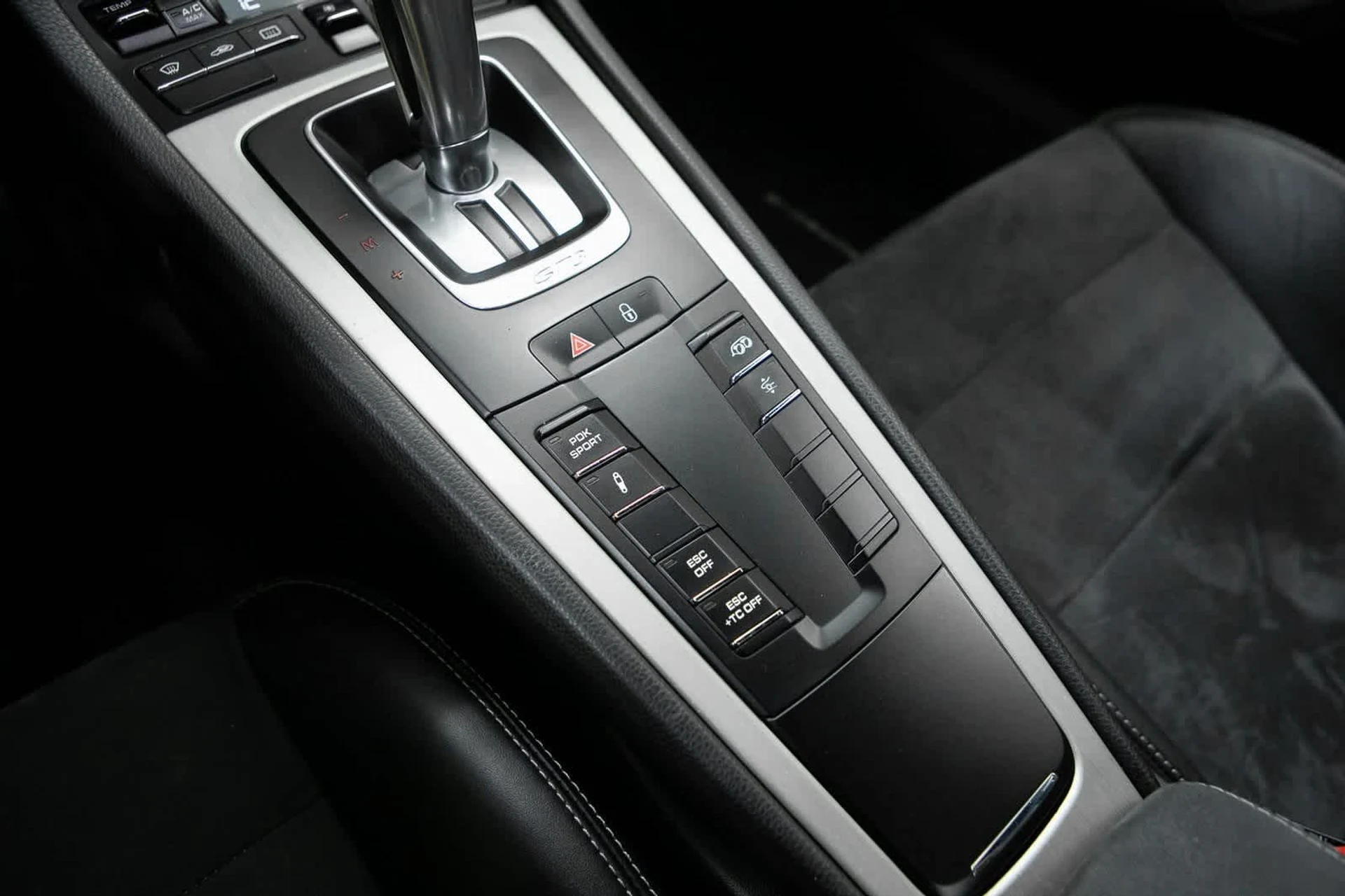 mph021_3116419371_58fcd4161343cdd4eea7bc4d7ca91c0fx_ee171c5ee9