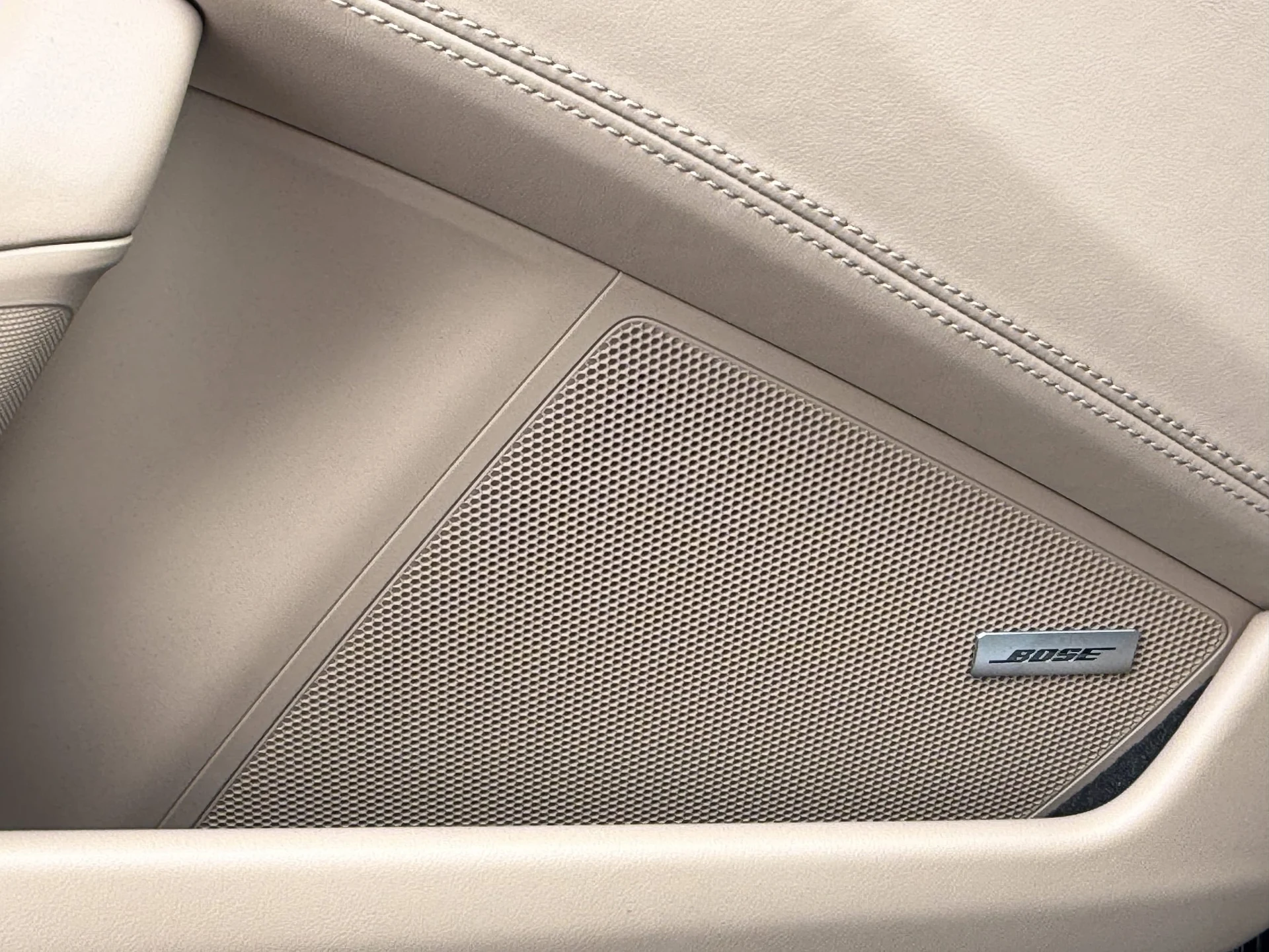 mph021_31228943_8d15f1d931adf2ea02c421244cfa4d2bx_5816bfd706