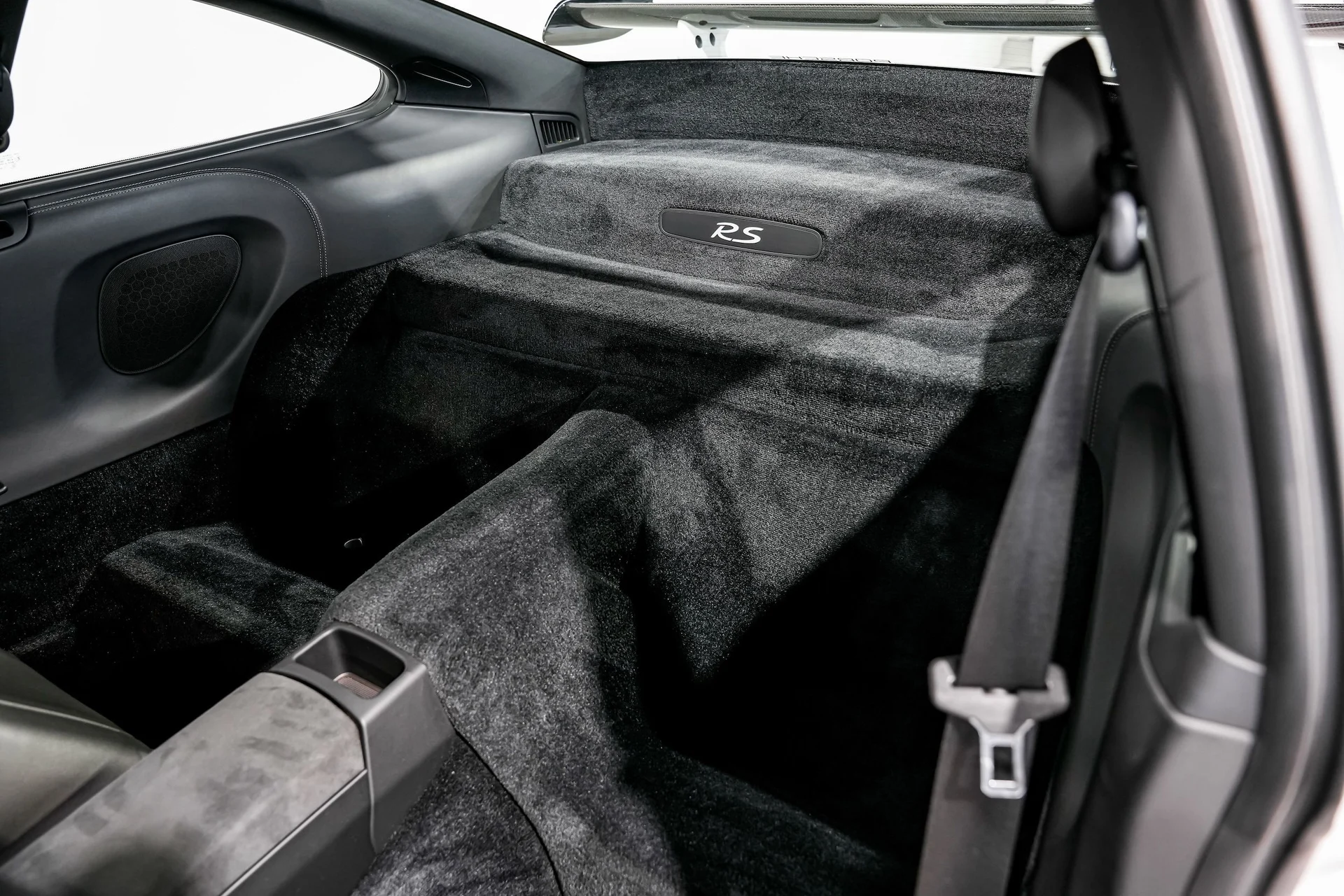 mph021_3123562932_e3c1648e7e7337f392f1edfe472fae8fx_923a18b385