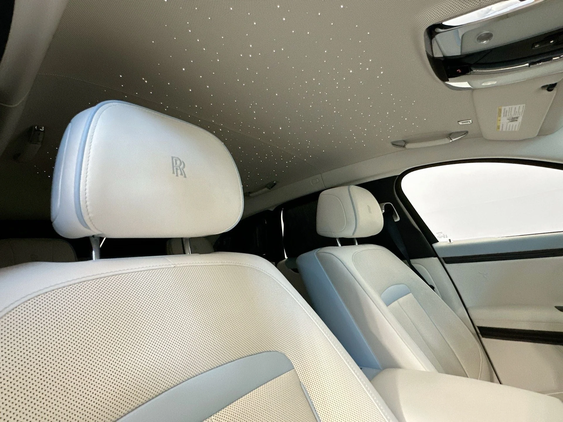 mph021_3127424171_22_c2bc150dfa