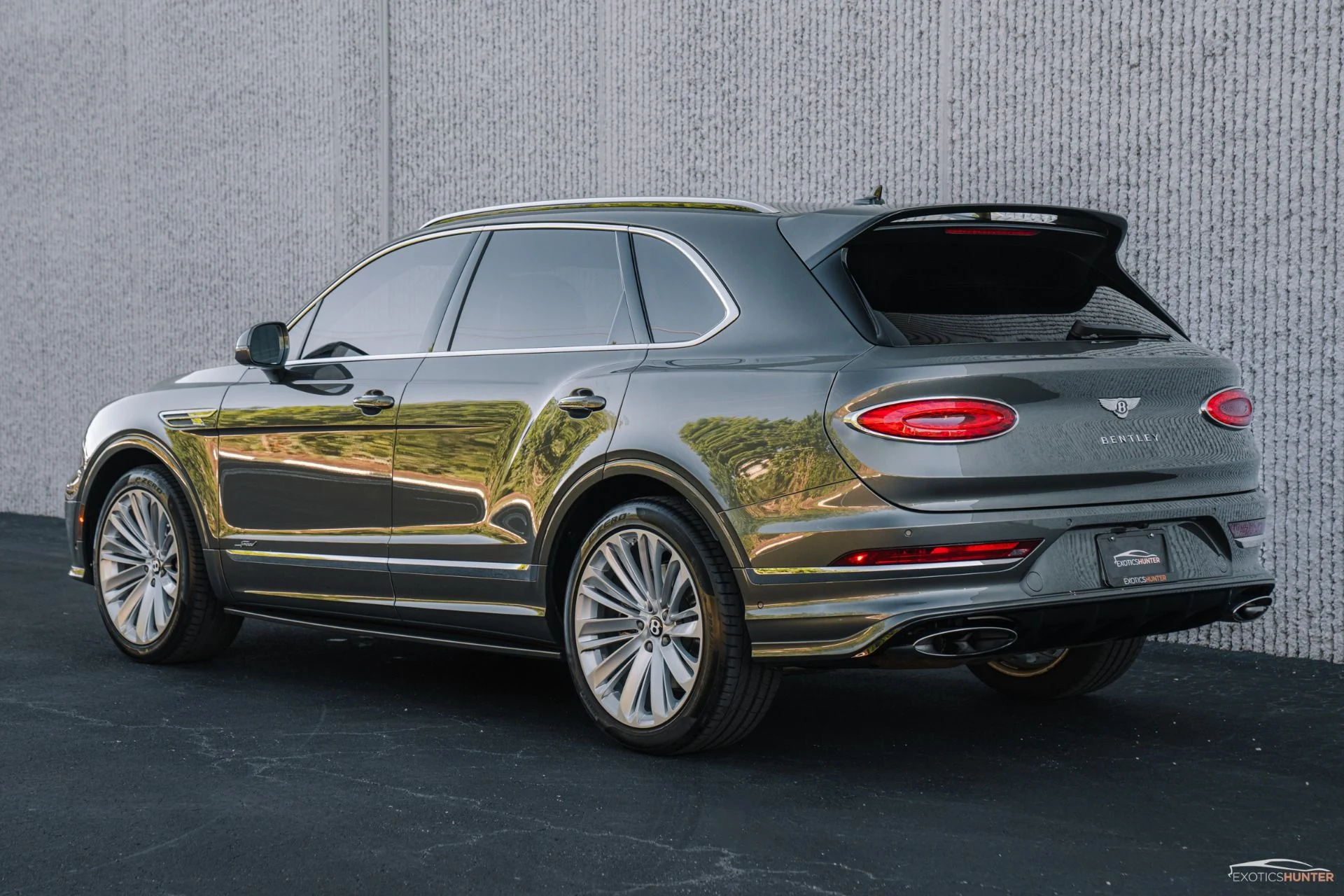 mph021_3135412470_Used_2021_Bentley_Bentayga_Speed_w_Naim_Audio_FULL_PPF_Warranty_Until_2027_1760391150_c48287cbf0