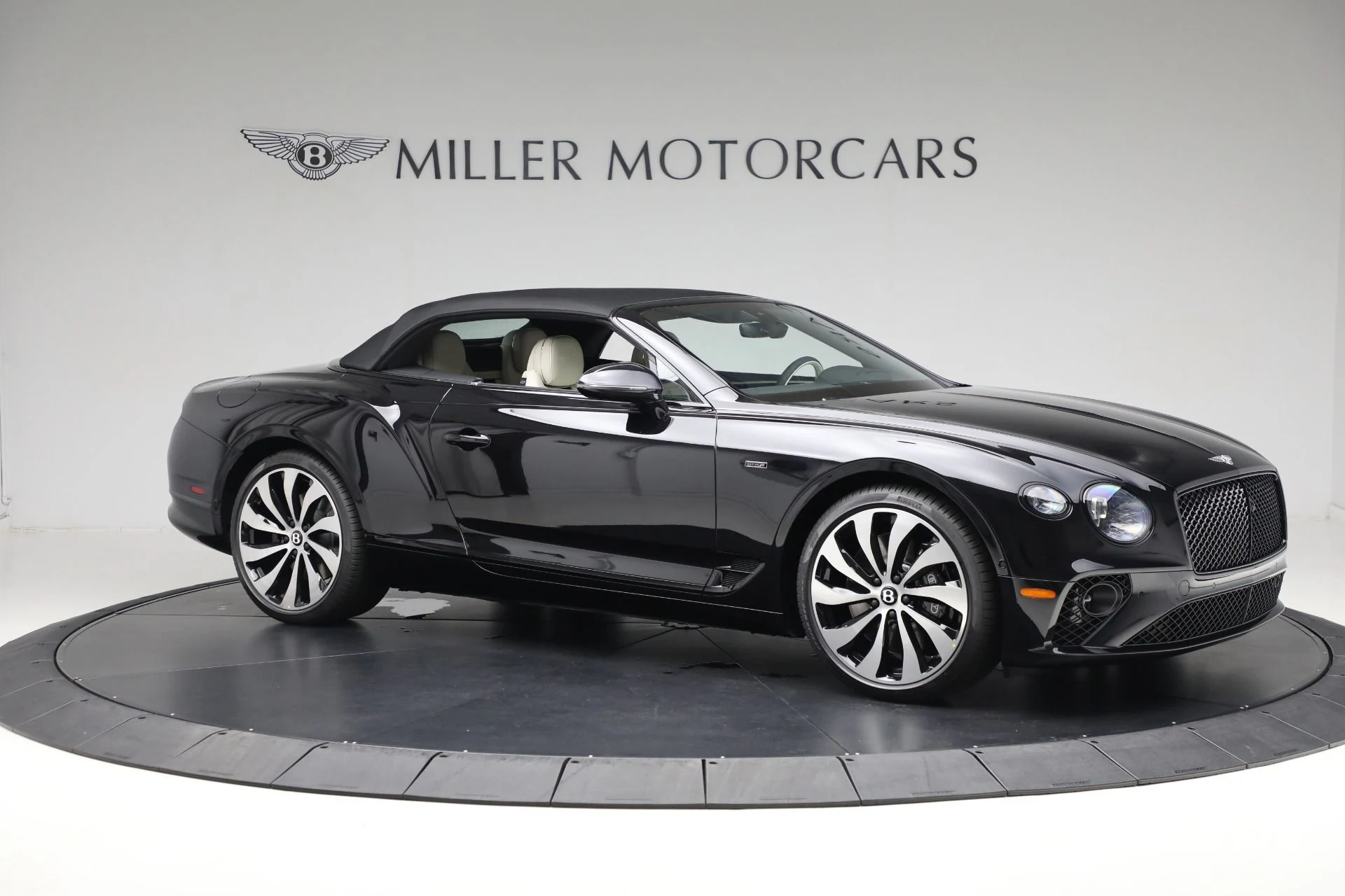 mph021_3146769541_New_2024_Bentley_Continental_GTC_Edition_8_5c4d1f7729
