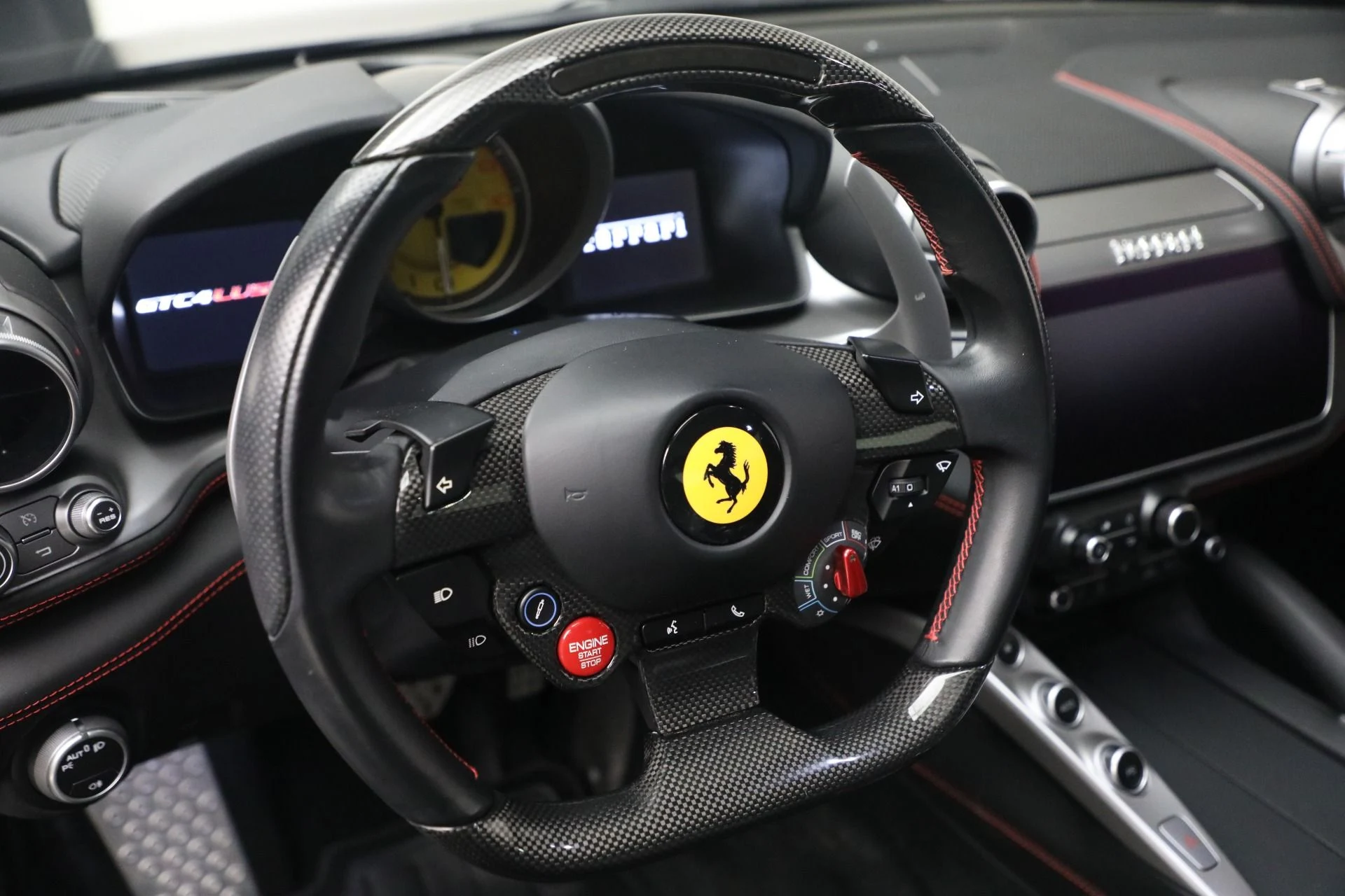 mph021_3148227795_Used_2018_Ferrari_GTC_4_Lusso_1787858853_a9749f2c33