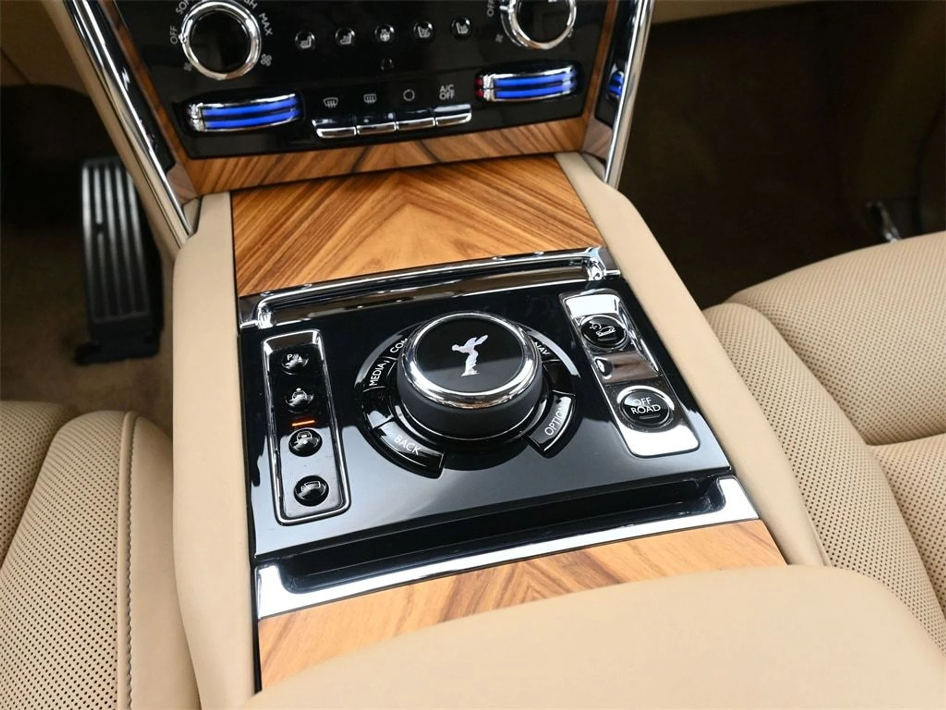 mph021_315363714_a40e3f5197026c744193c4839a70b7d2x_870124f853