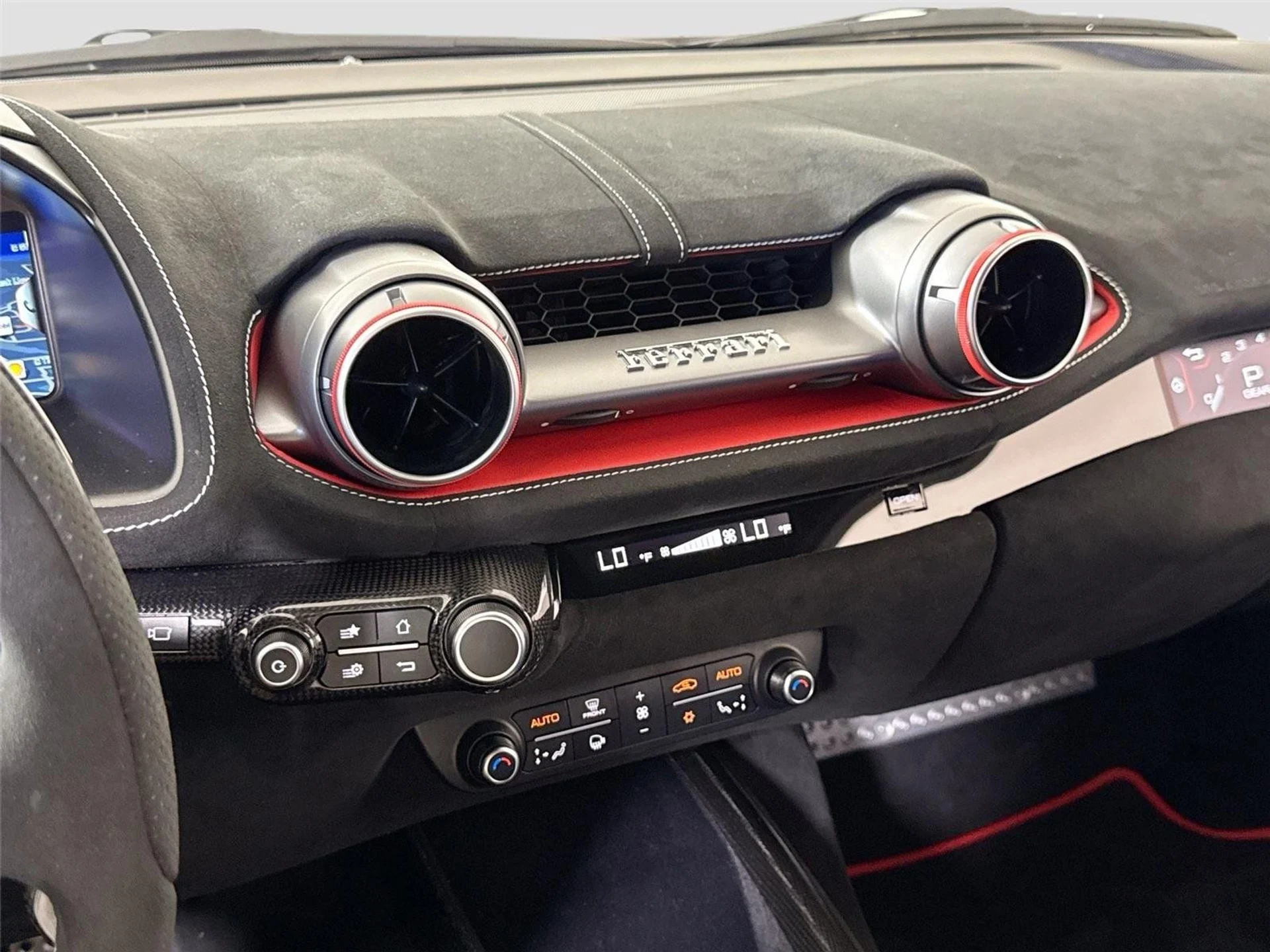 mph021_316042103_c23d6b1a911b161b80e68d48d2b817d6_0b94f95a10