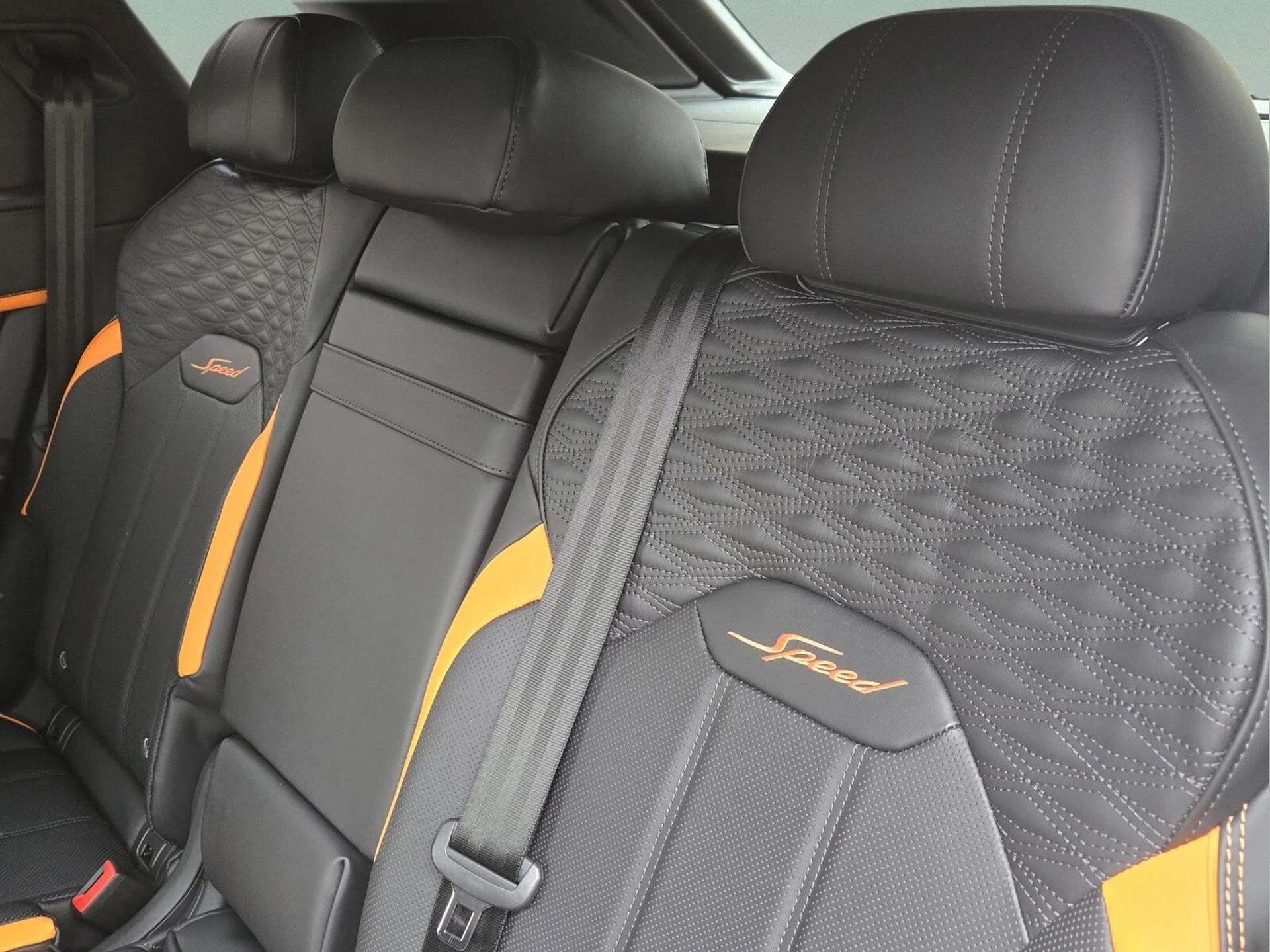 mph021_3168767773_41e43313367b7b9cf9248d450060bdd0x_55aa409316