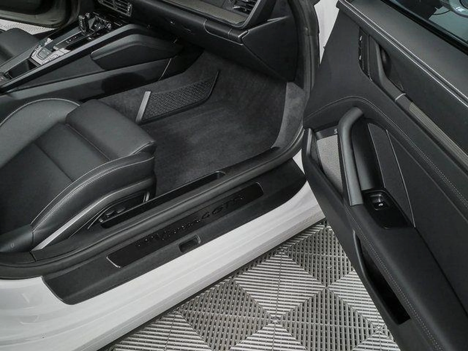 mph021_3169823460_1s_A8_Gx1_Az_P7_Uerb_Js3_B_Nqb_O6_Po_bbbd2a139b