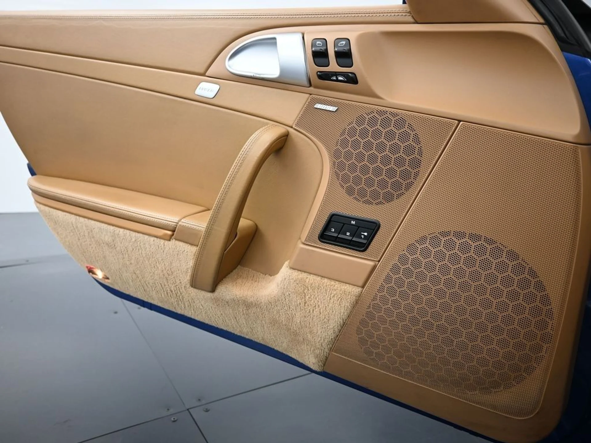 mph021_3179645005_6f7e4b270168135cd4a74b842a85c5d7_b13005c968