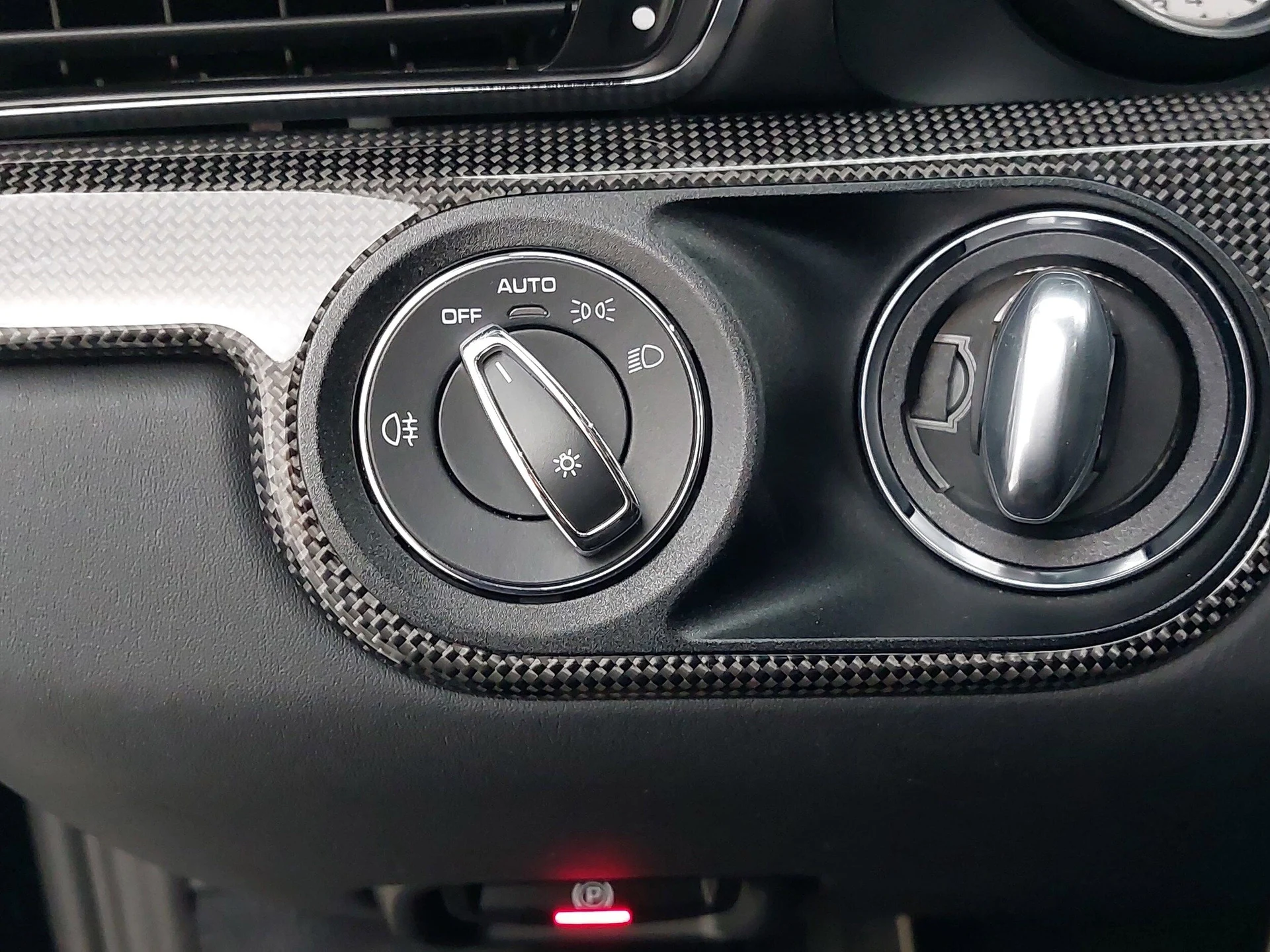 mph021_3183034608_32a70a2a7f34b53142da4fe35261b673x_c49d89a56d