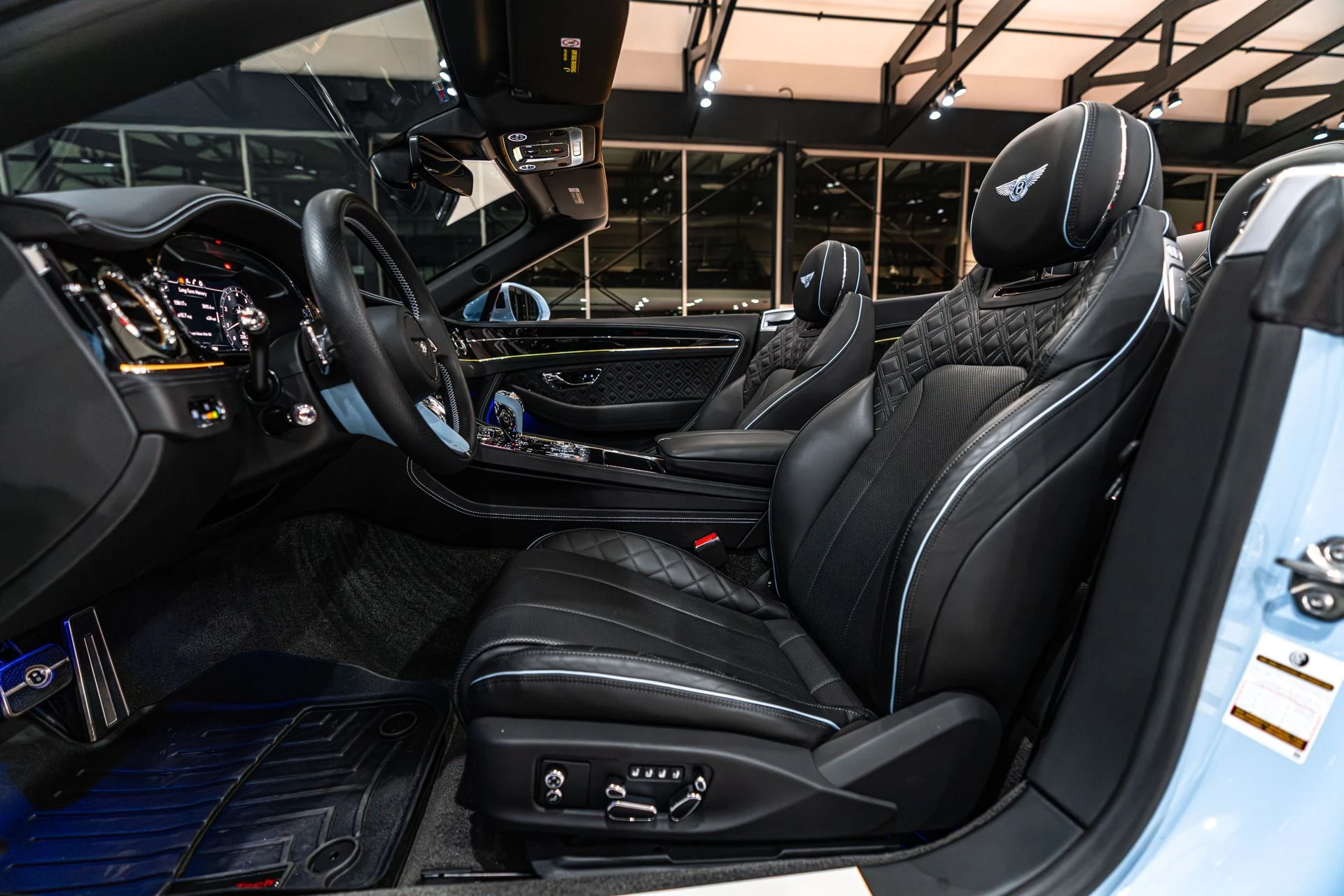 mph021_3187266178_13117_p22_l_3c697c0989