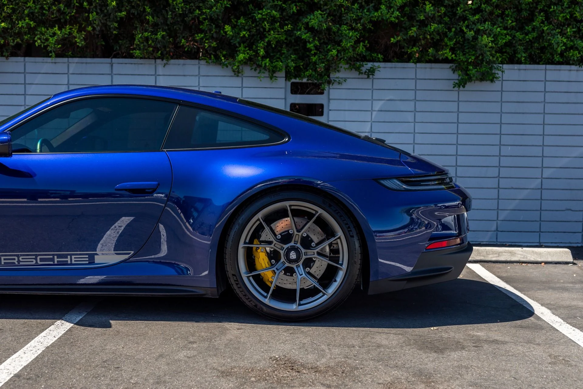 mph021_3191108209_Used_2023_Porsche_911_GT_3_Touring_1772137661_6fd0ebcbfd