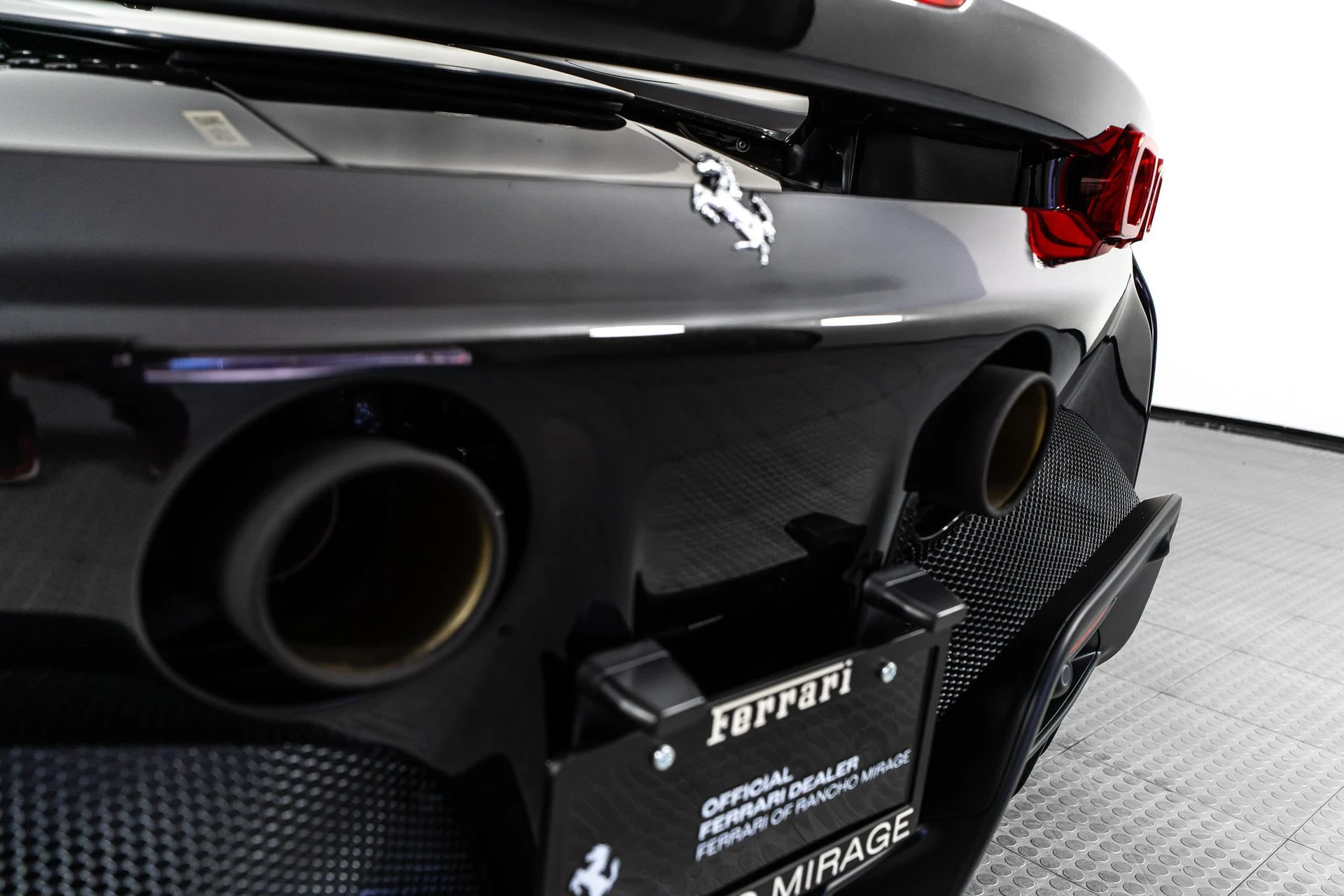 mph021_3198554386_3f9753bb_0b0f_4778_9a7b_107d4b49192f_a5101db520