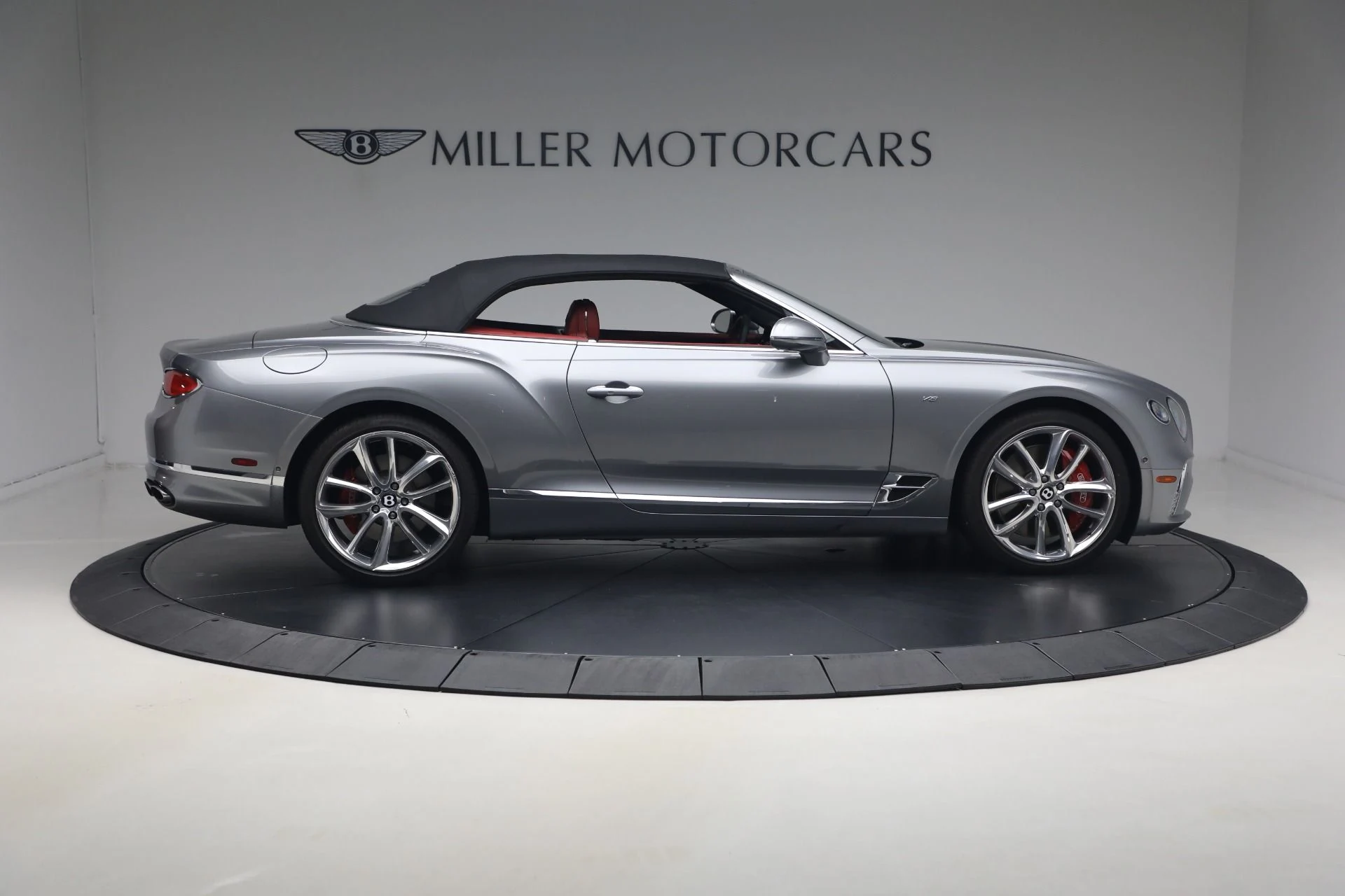 mph021_3205363790_Used_2022_Bentley_Continental_GTC_V8_1784133751_2ef371e209