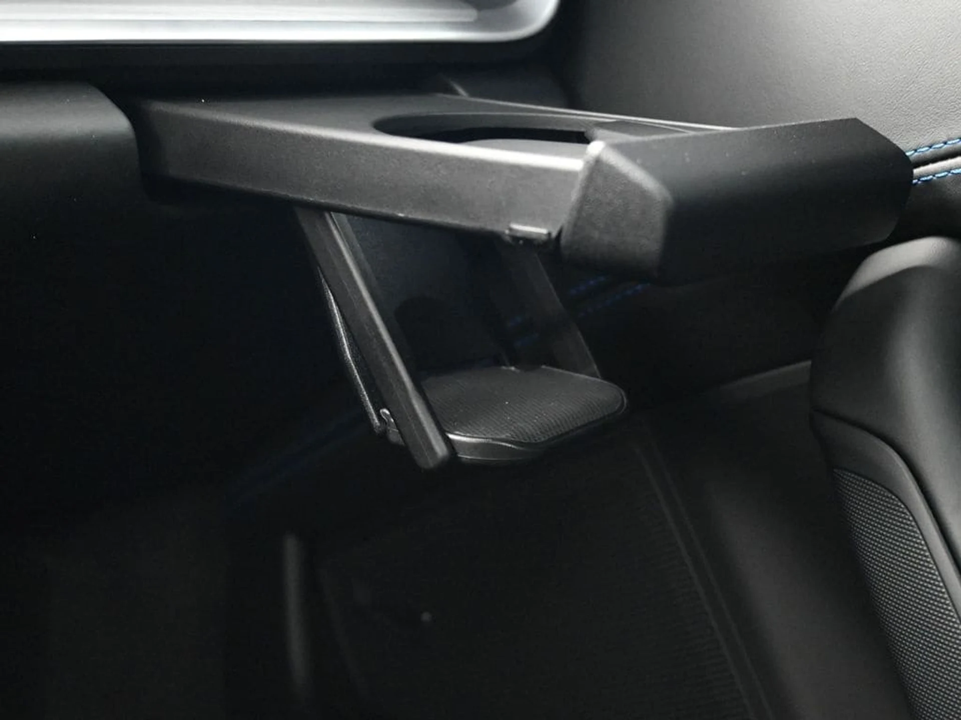 mph021_3207530056_89de59bcad0c2ec8697536628aa45494x_6ea855a2e0