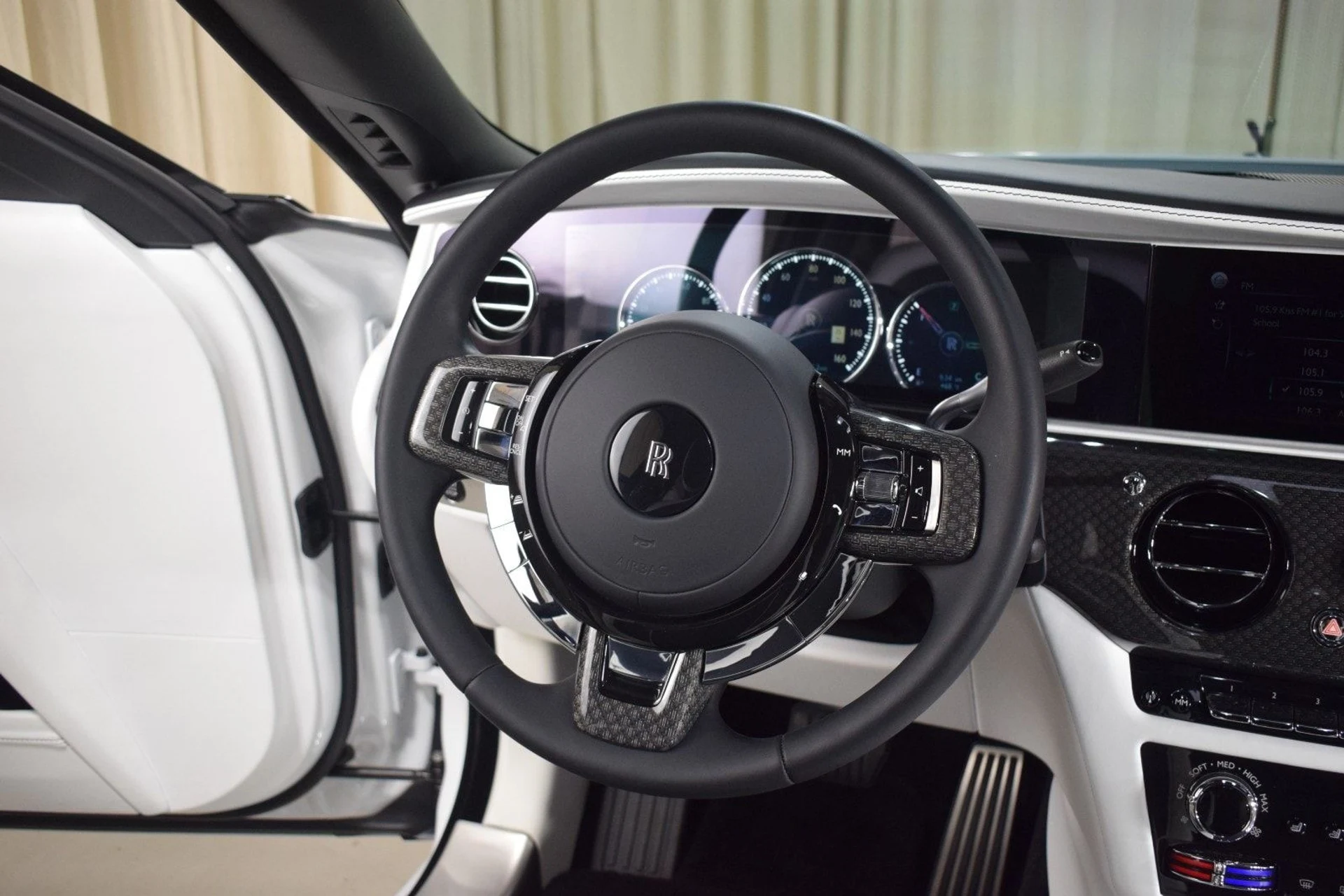 mph021_3209730114_8a5d1105cddbb3a2a99474bc3f077a3ax_4c77349f26