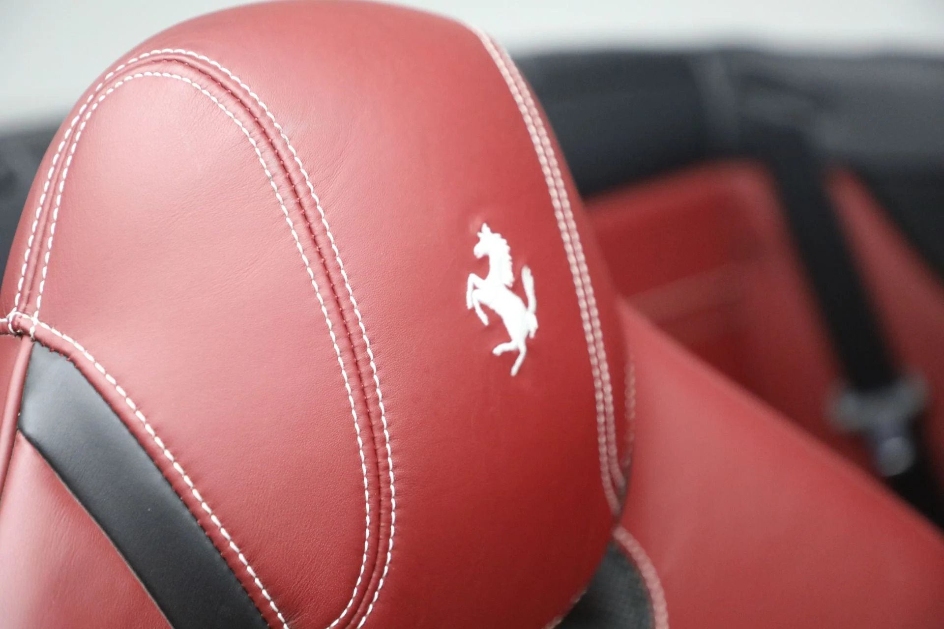 mph021_3212407858_Used_2016_Ferrari_California_T_1779313485_4380e426c0