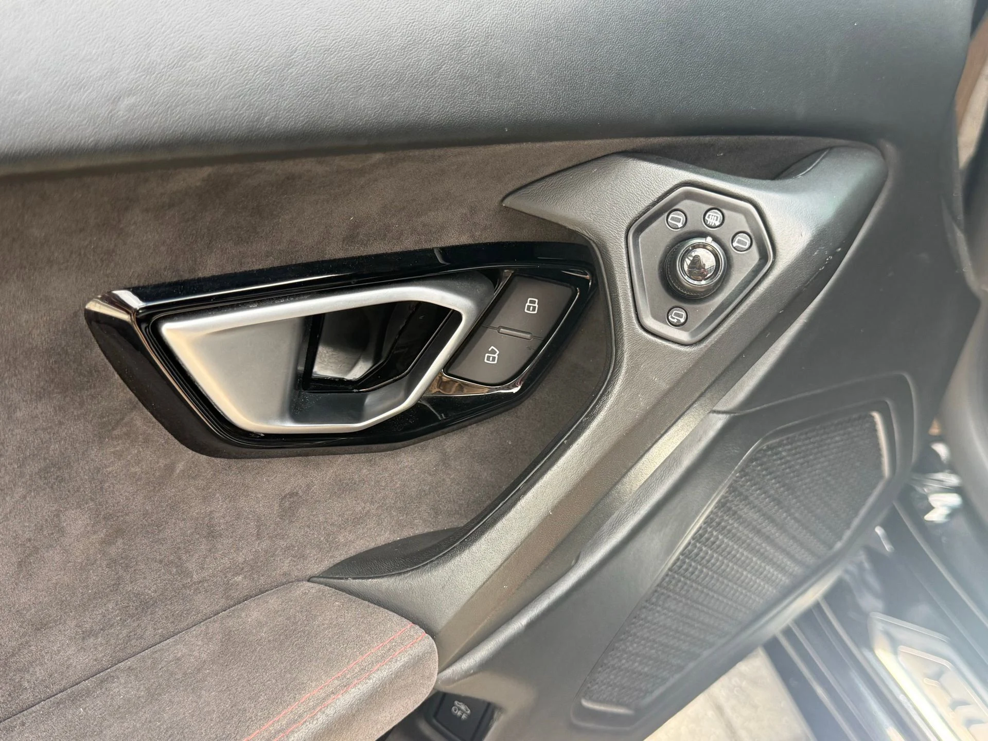 mph021_3217029477_f7a21fb94f2e4e1eac3aac21faf06ddb_3294c58e8b