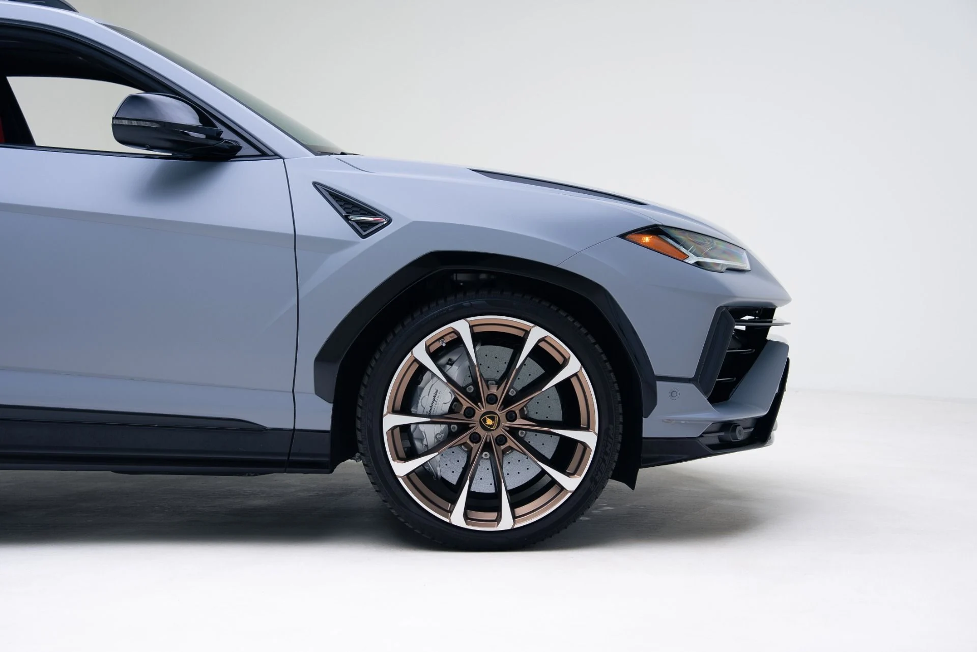 mph021_3219085202_Used_2024_Lamborghini_Urus_S_1768413804_dd0122454e