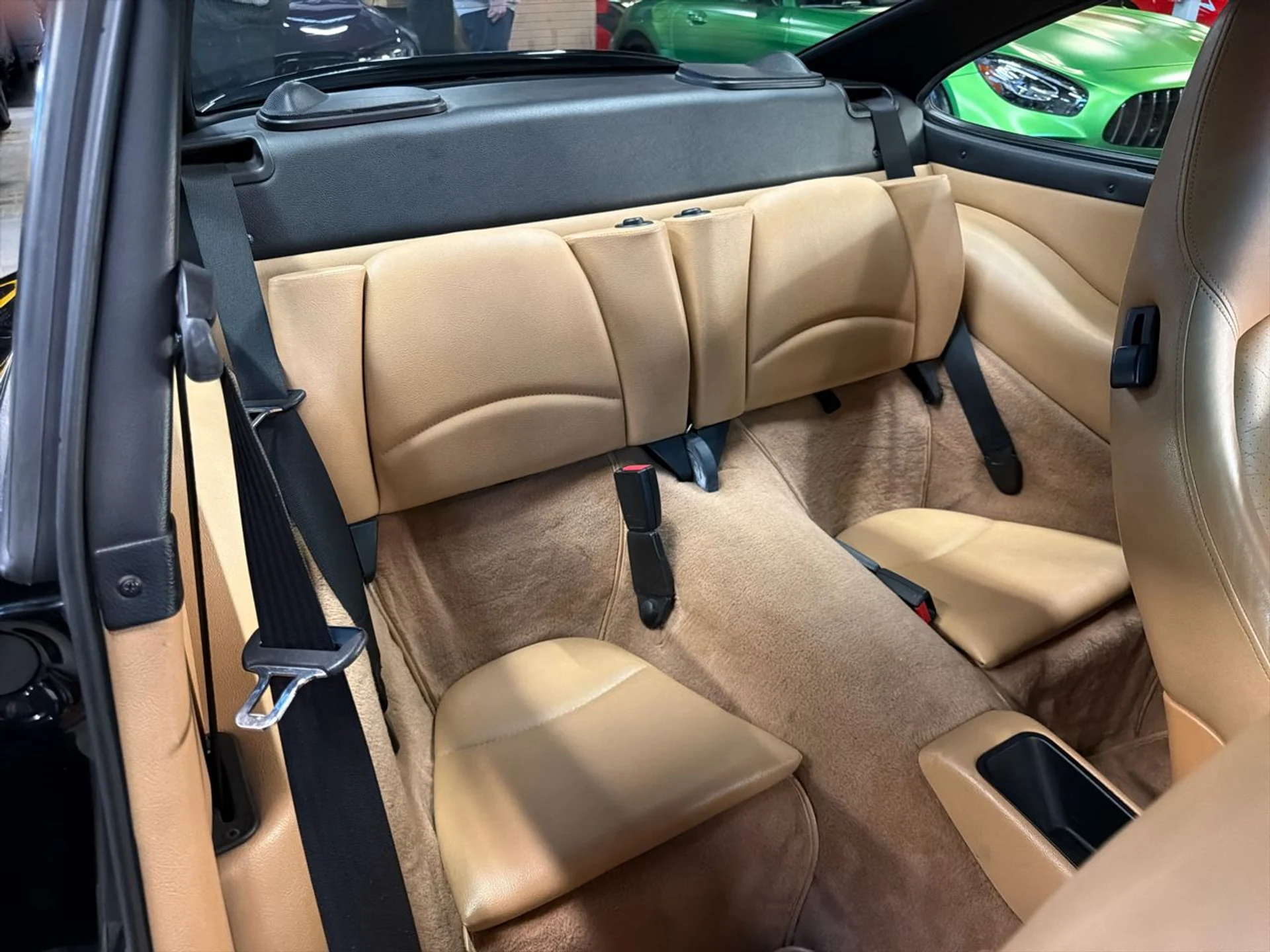 mph021_3221368591_639011508306500410_2cff2855d4