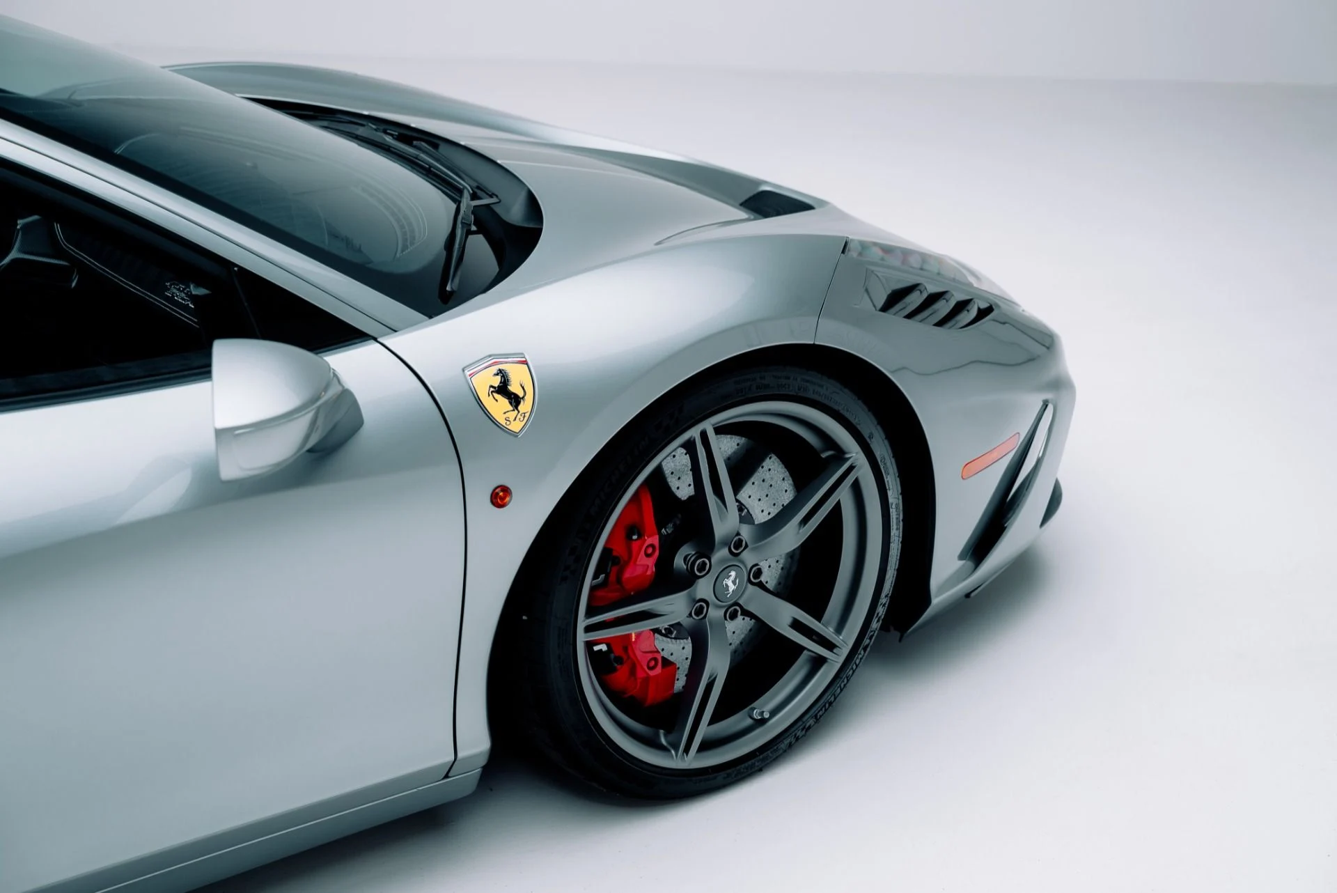 mph021_3222400349_Used_2015_Ferrari_458_Speciale_1764610565_f9cfff90ee