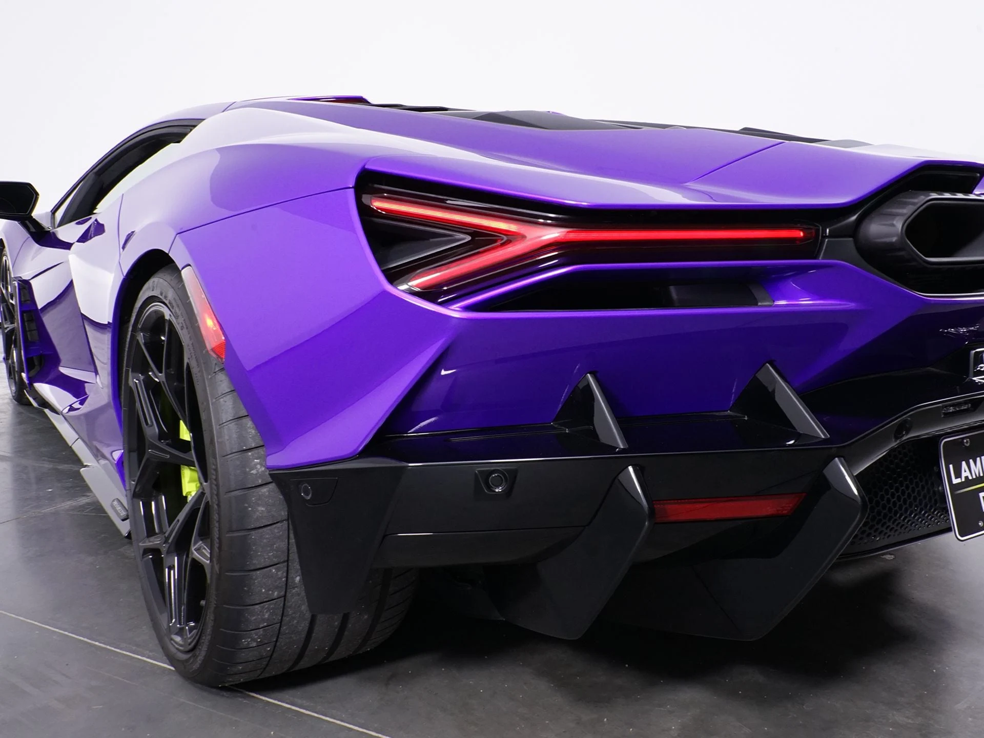 mph021_3223565657_3f000b48d2a6eab0eced35428d7ac9cbx_2ea2659691