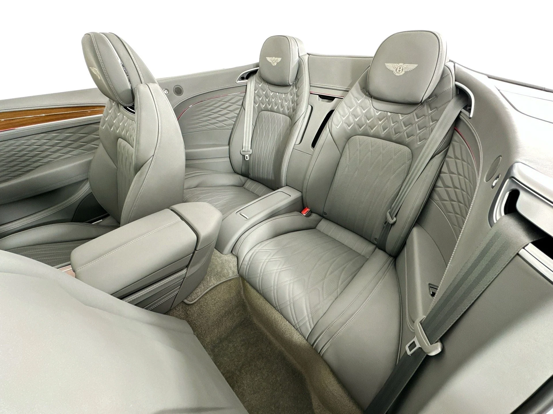 mph021_3224847101_22_73084ceb8a