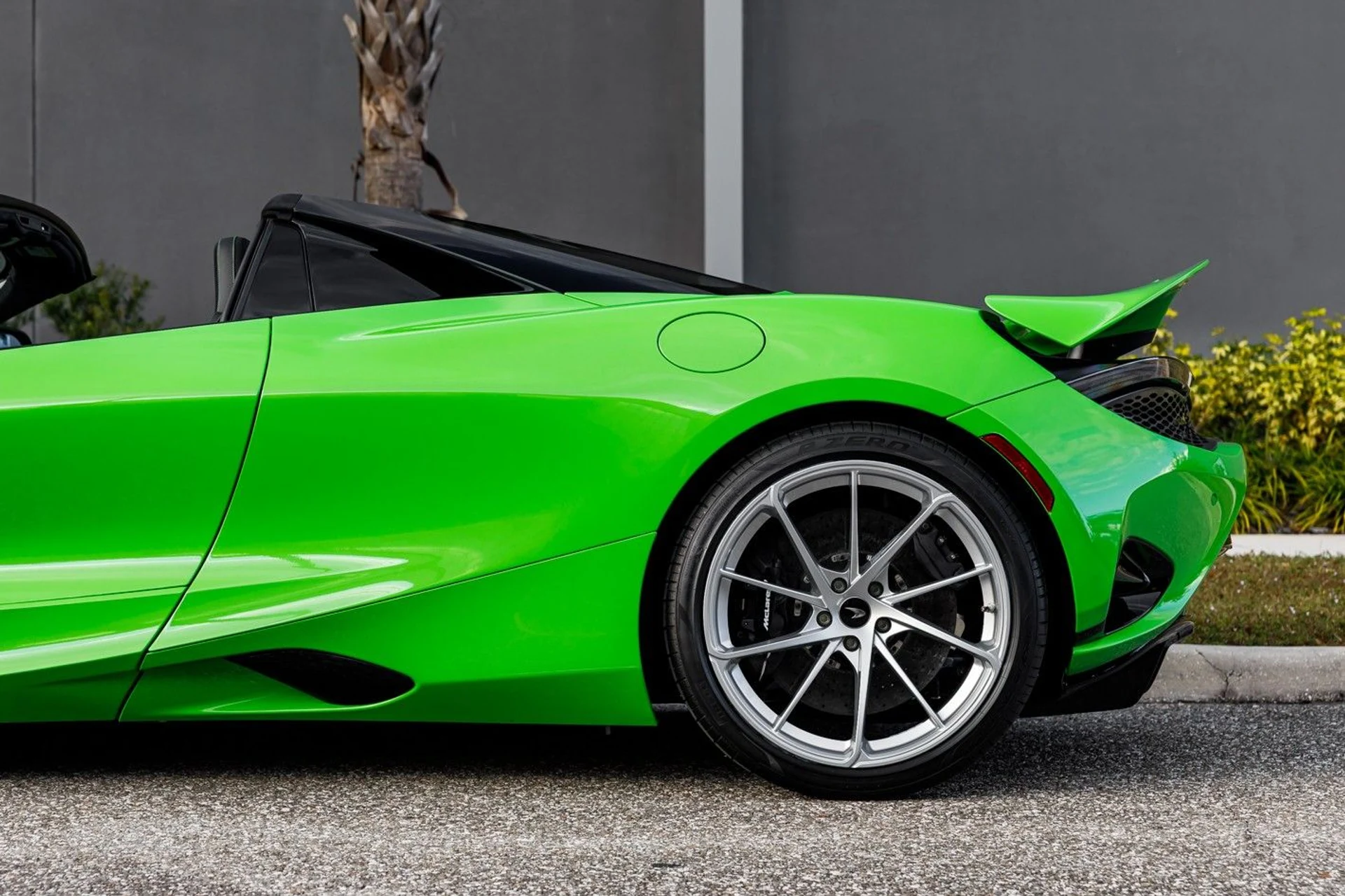 mph021_3226721114_610_p22_l_c4e45d6e40