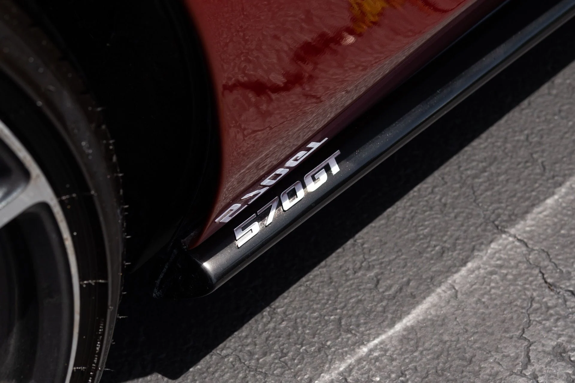 mph021_3227632350_Used_2018_Mc_Laren_570_GT_1778087096_063947b453
