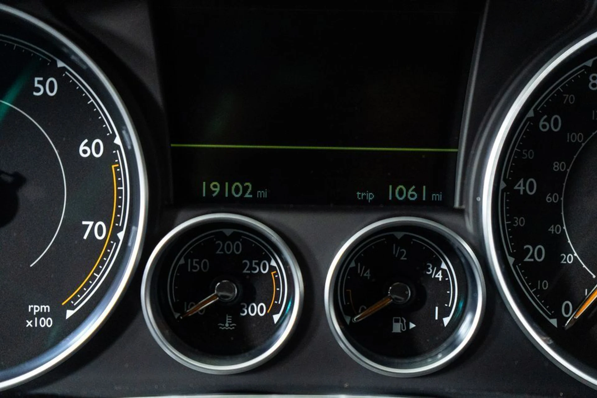 mph021_3232239247_22_26080603_695825e01f5ca_3ae48d8e2d