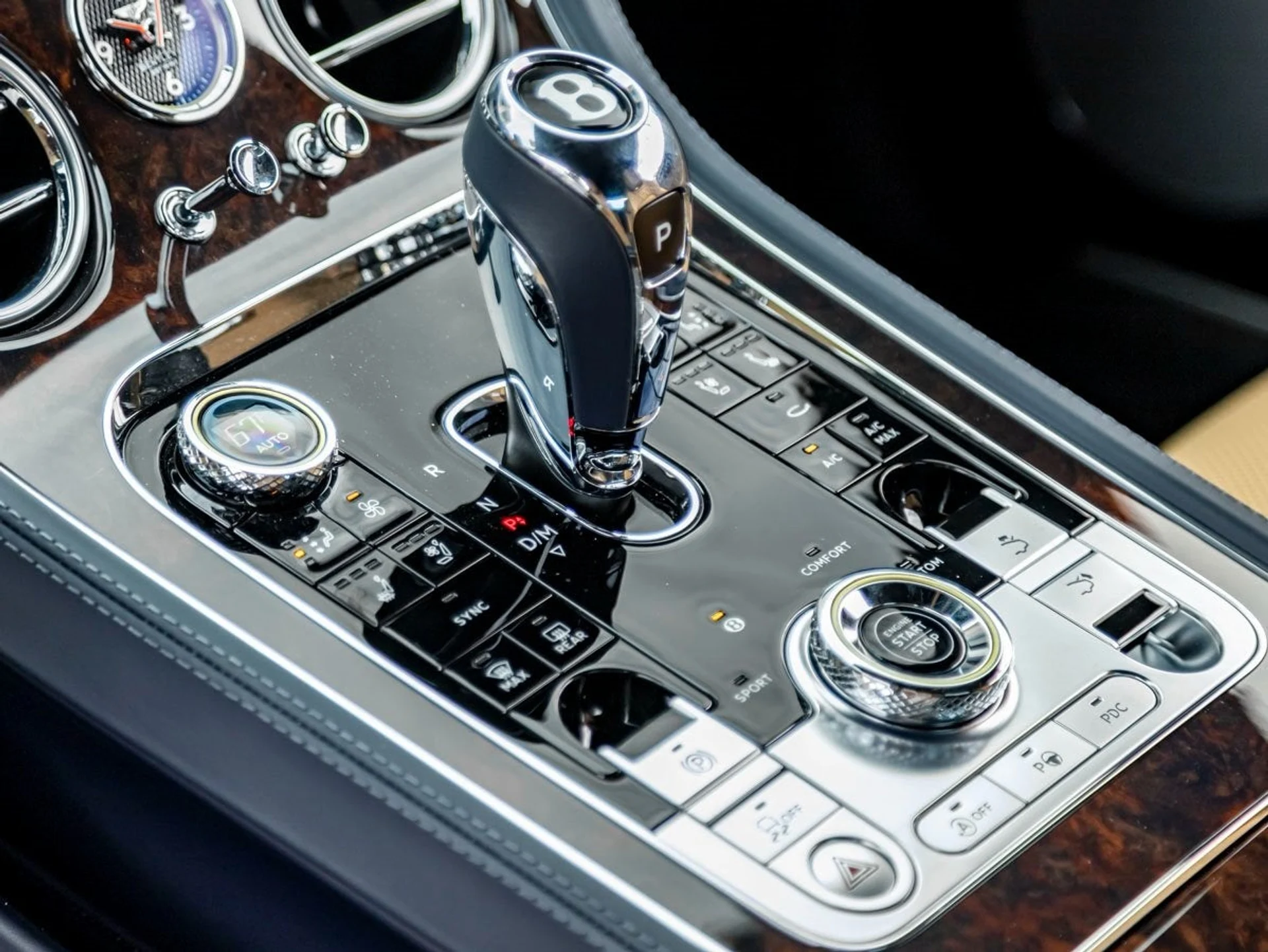 mph021_3232304455_22_afa54474aa