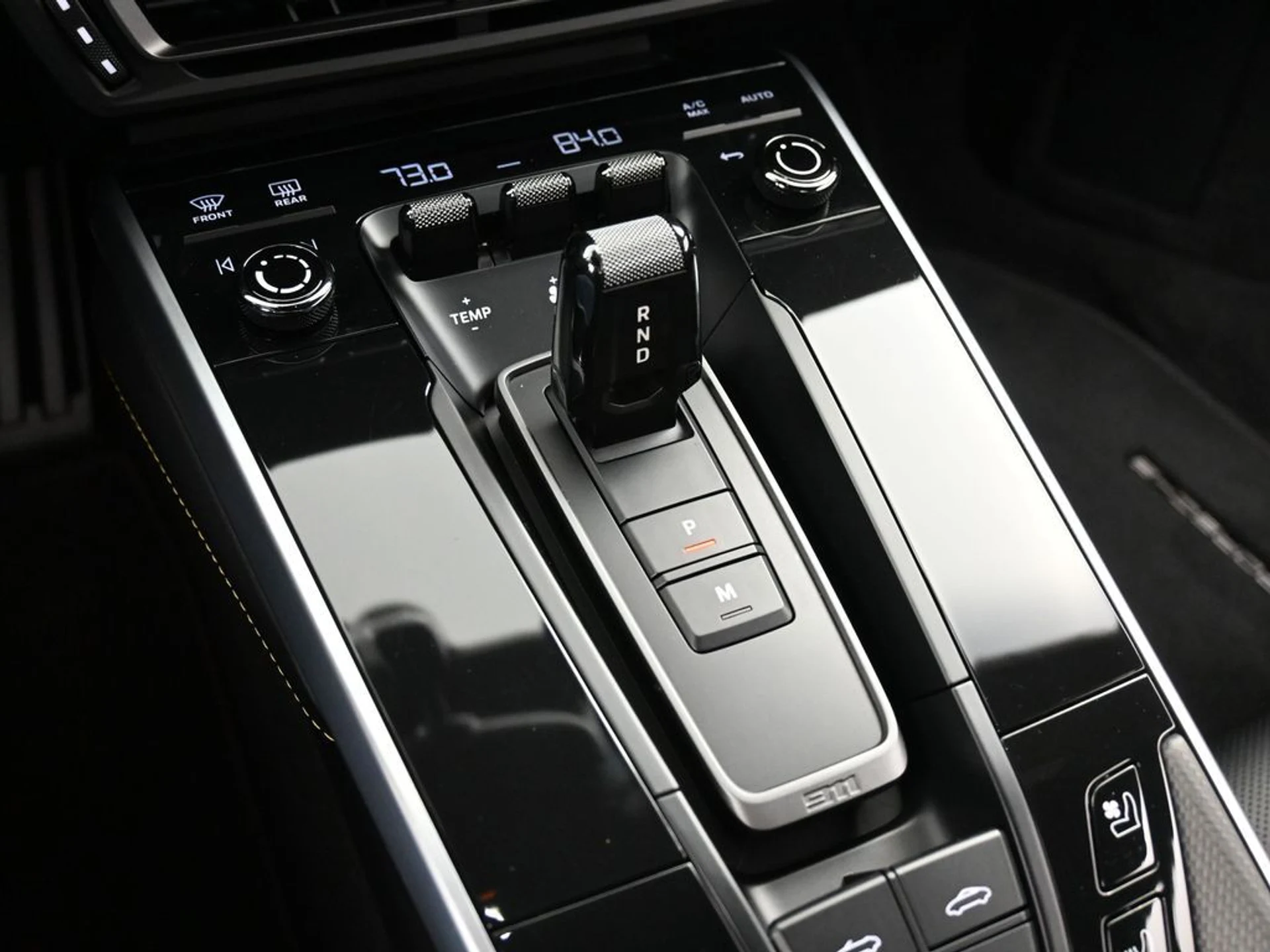 mph021_3232419442_82d7ec43_6172_4193_a978_72e6dfd55a80_3e612292c2