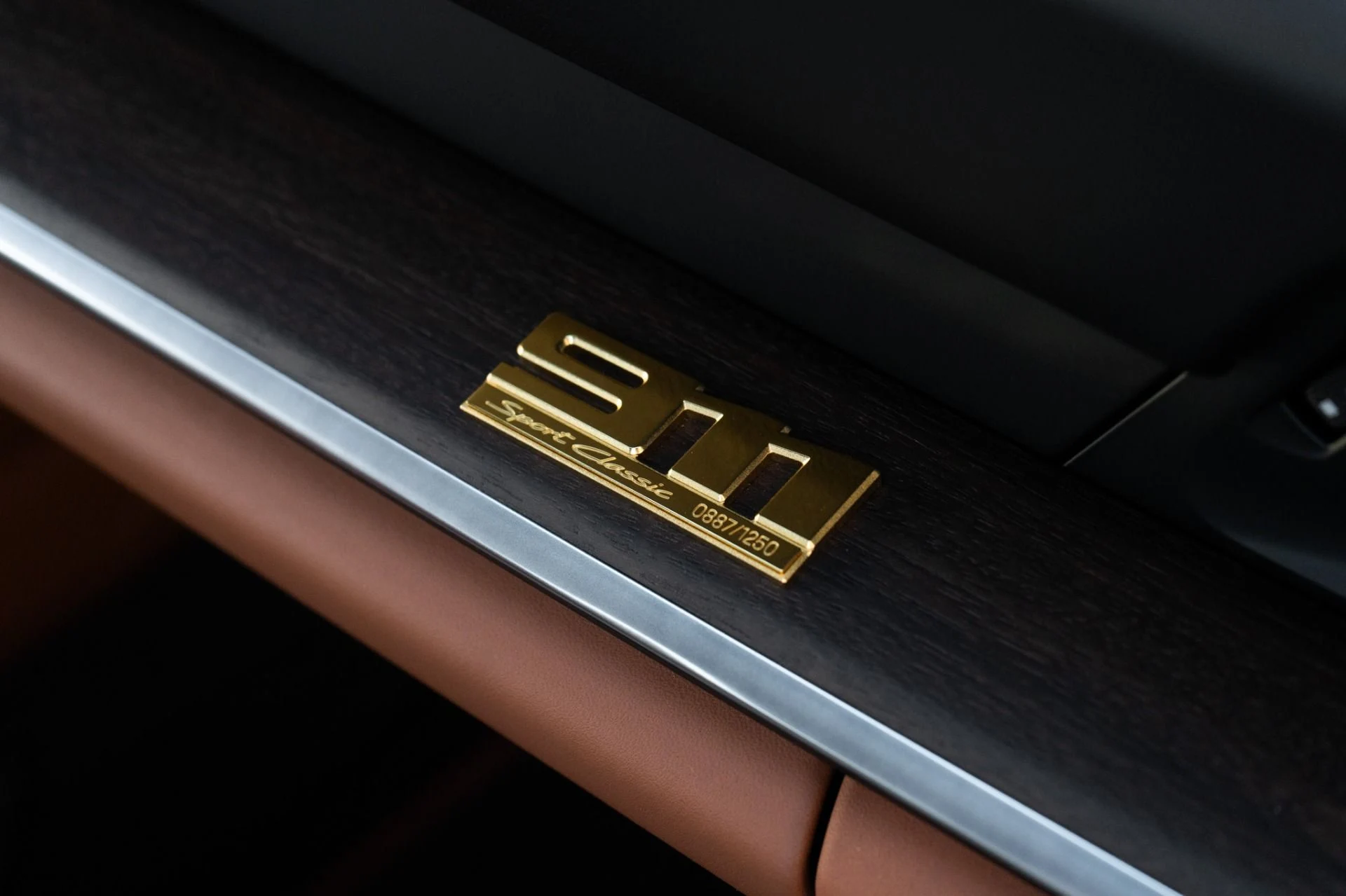 mph021_3245042138_Used_2023_Porsche_911_Sport_Classic_1767656411_44af06e893